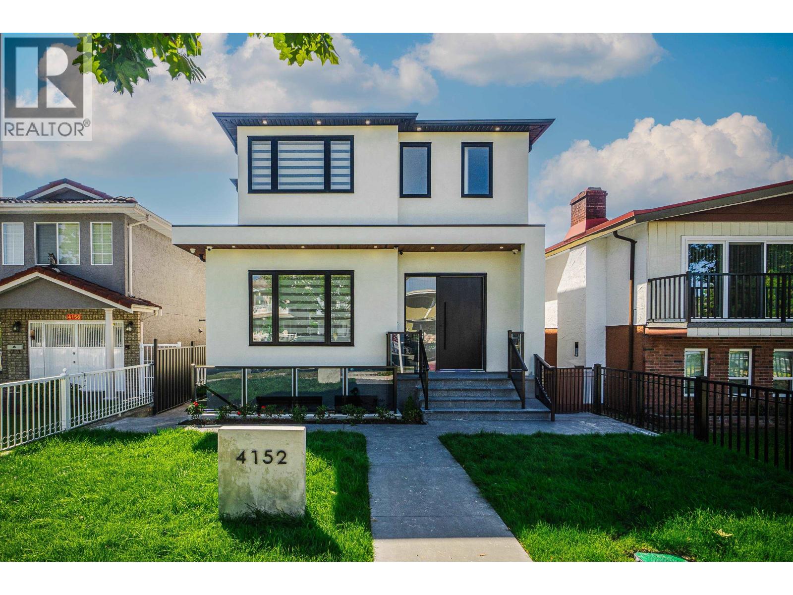 4152 Pender Street Property Photo 1