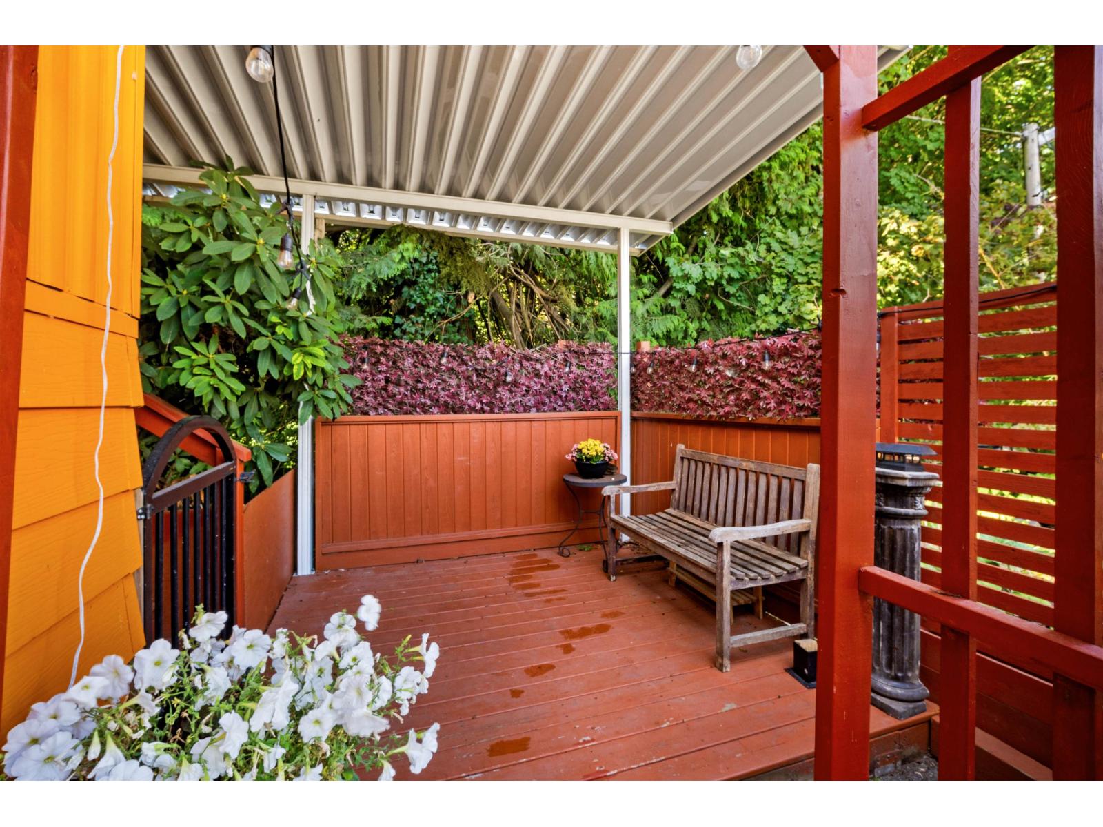 3 6280 King George Boulevard Property Photo 1