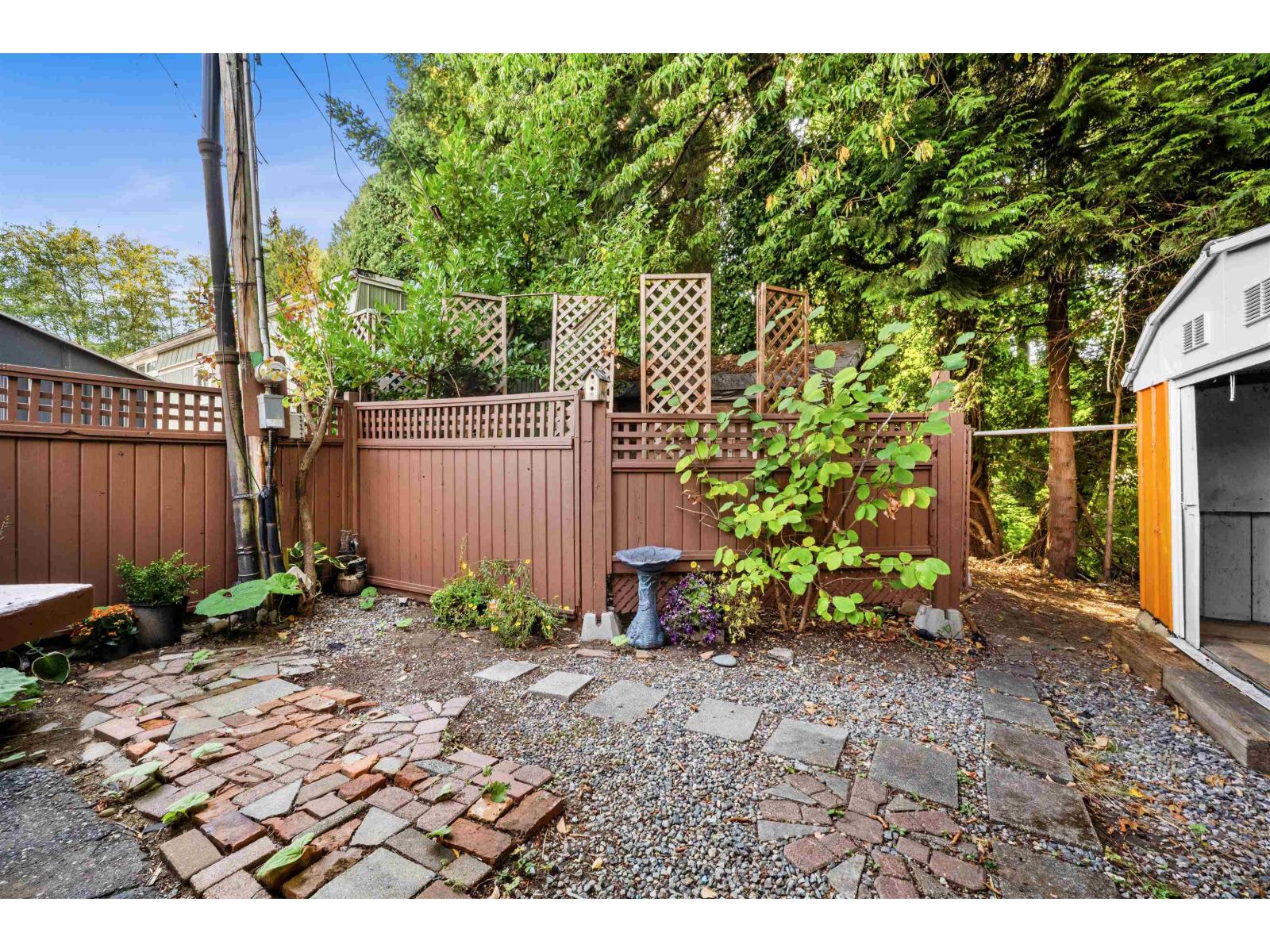 3 6280 King George Boulevard Property Photo 3