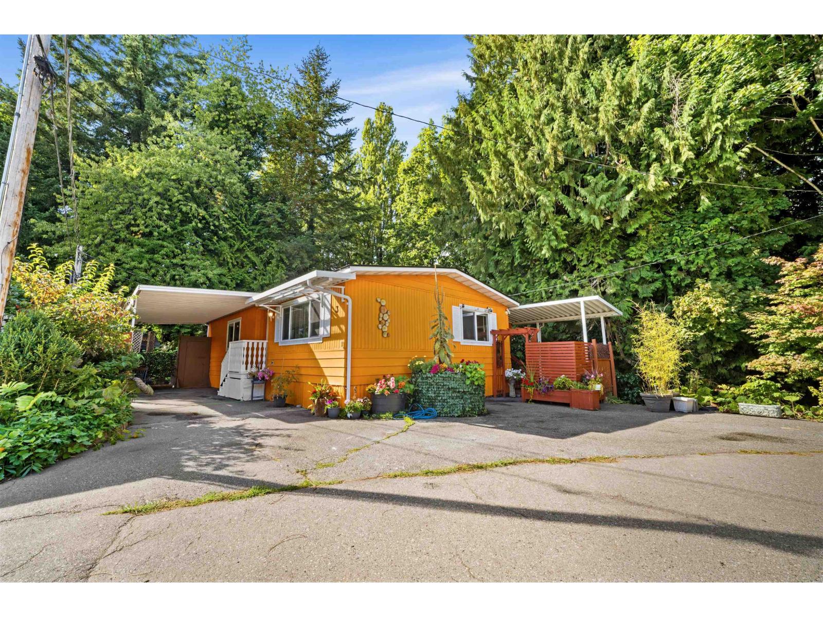 3 6280 King George Boulevard Property Photo 4
