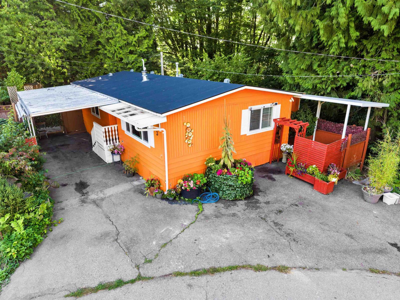 3 6280 King George Boulevard Property Photo 6
