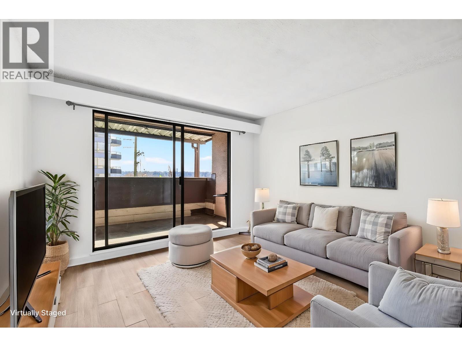 108 45 FOURTH STREET Property Photo 1