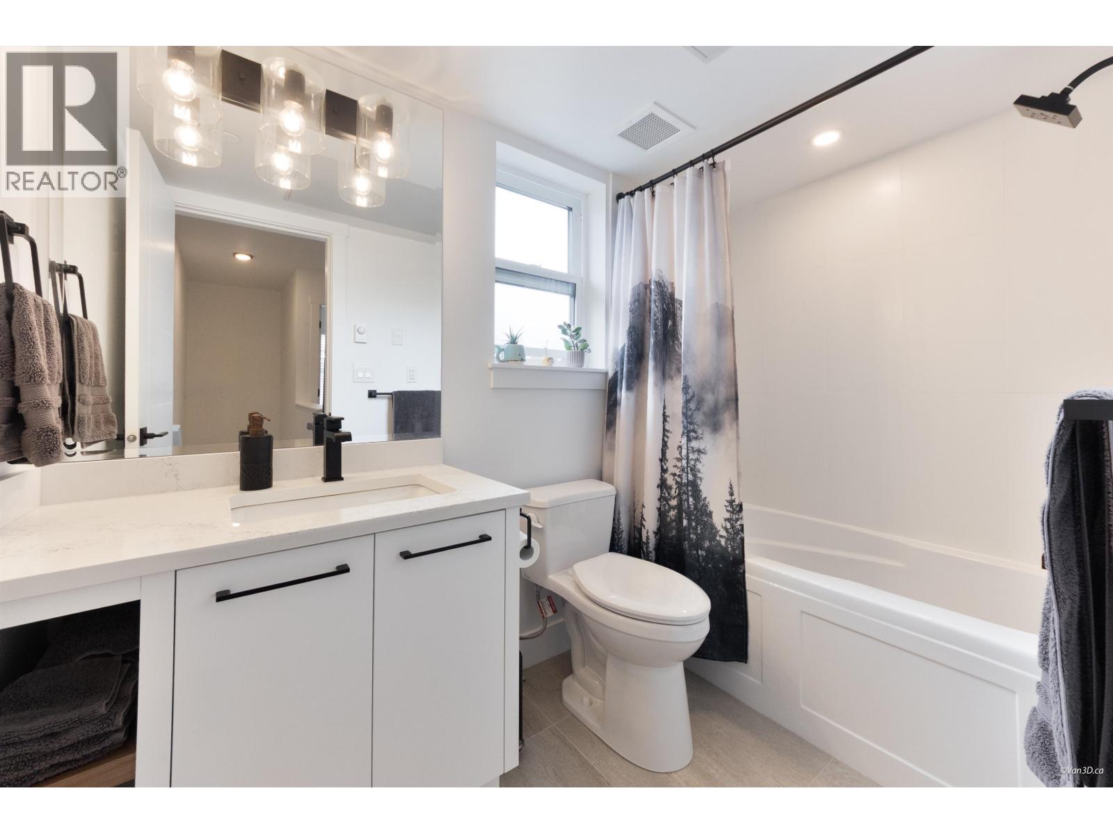 23 12018 237 Street Property Photo 19