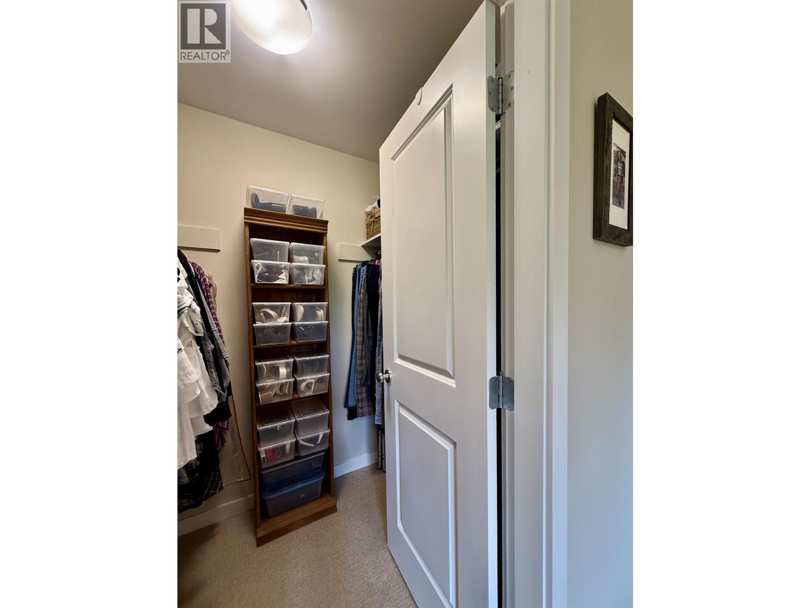 404 5631 Inlet Avenue Property Photo 17