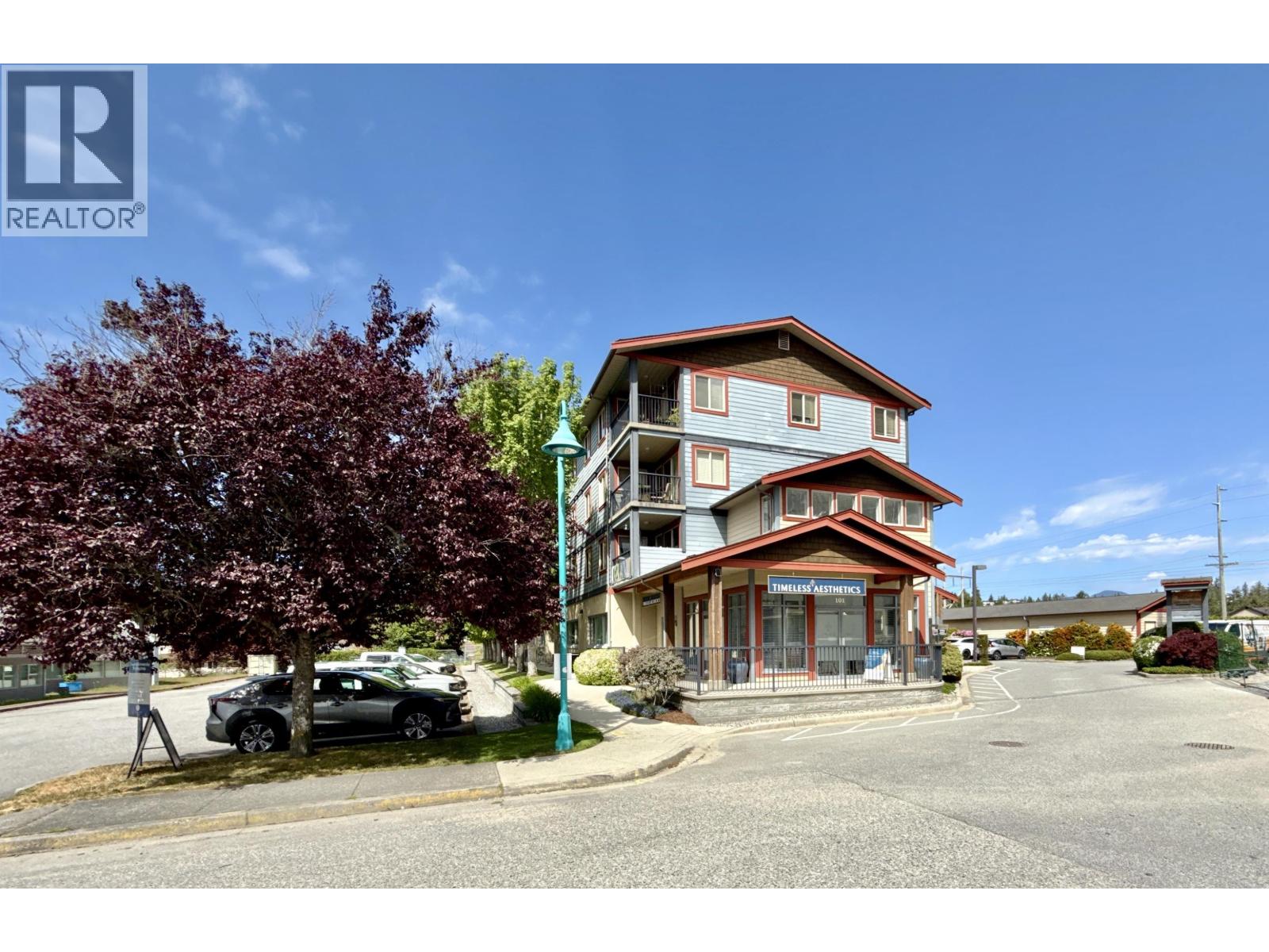 404 5631 Inlet Avenue Property Photo 27