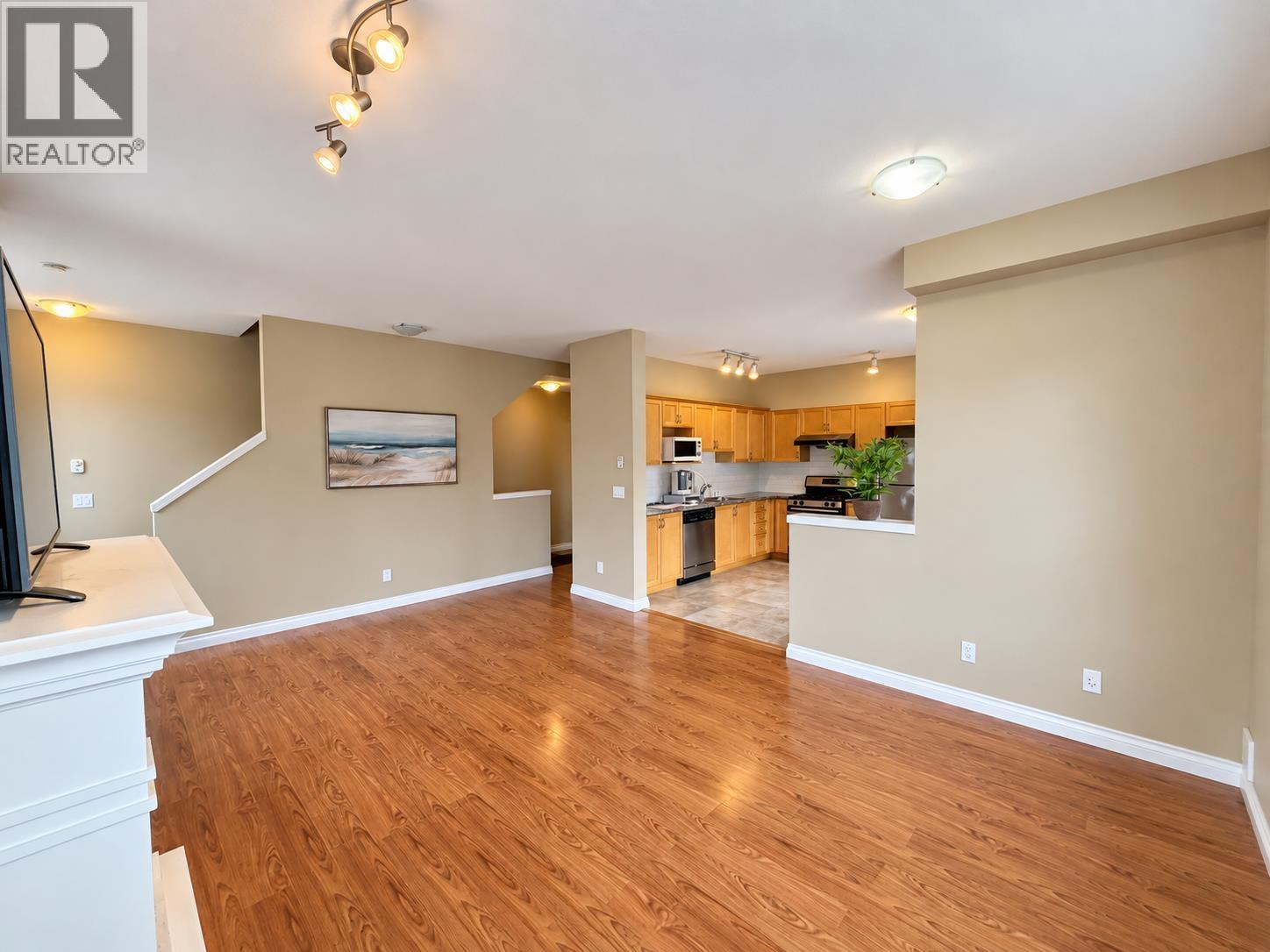 26 11511 Steveston Highway Property Photo 3
