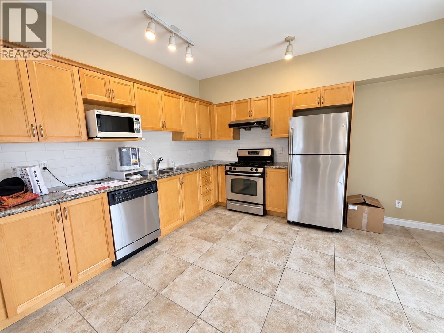26 11511 Steveston Highway Property Photo 5