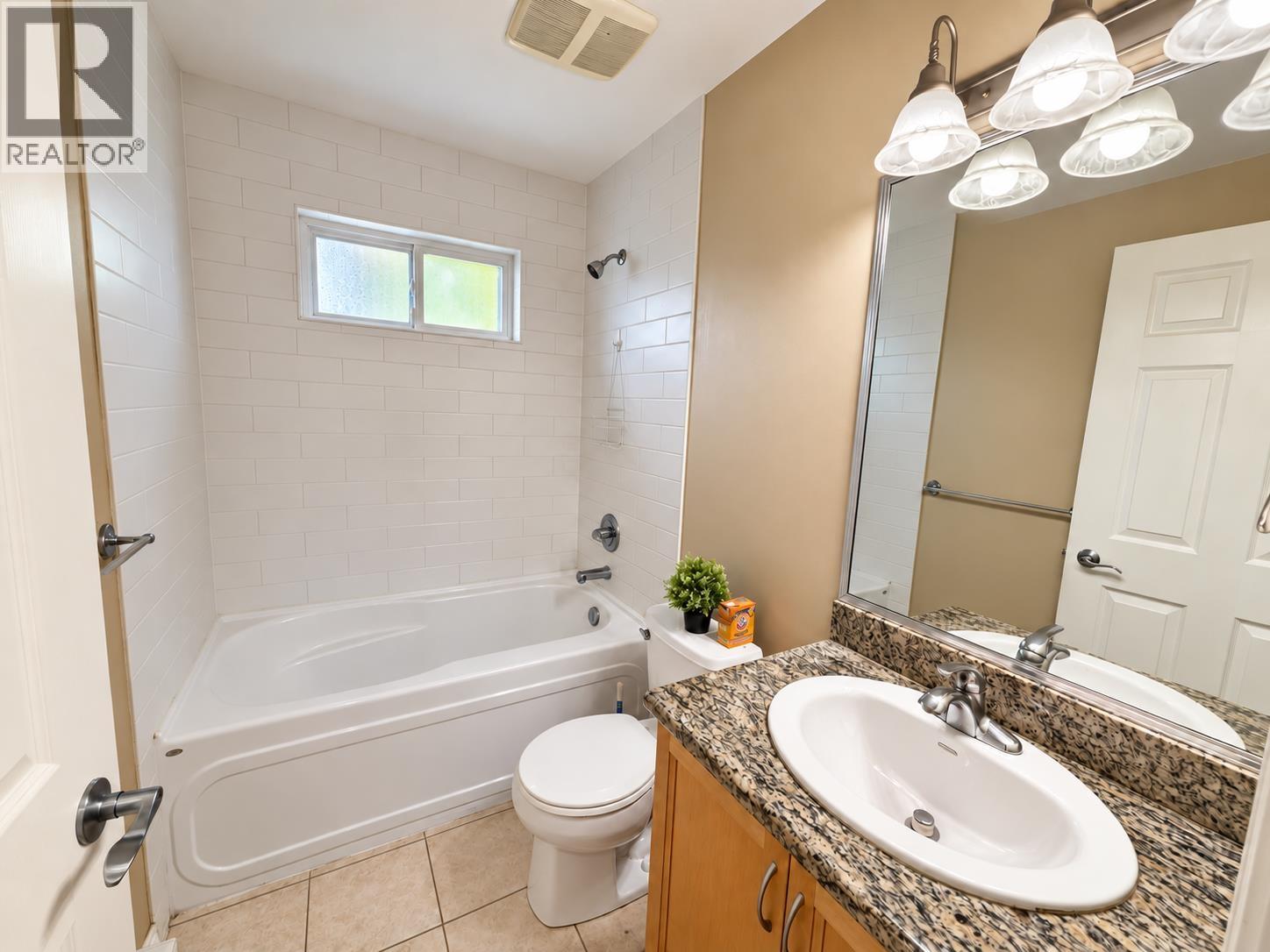 26 11511 Steveston Highway Property Photo 8