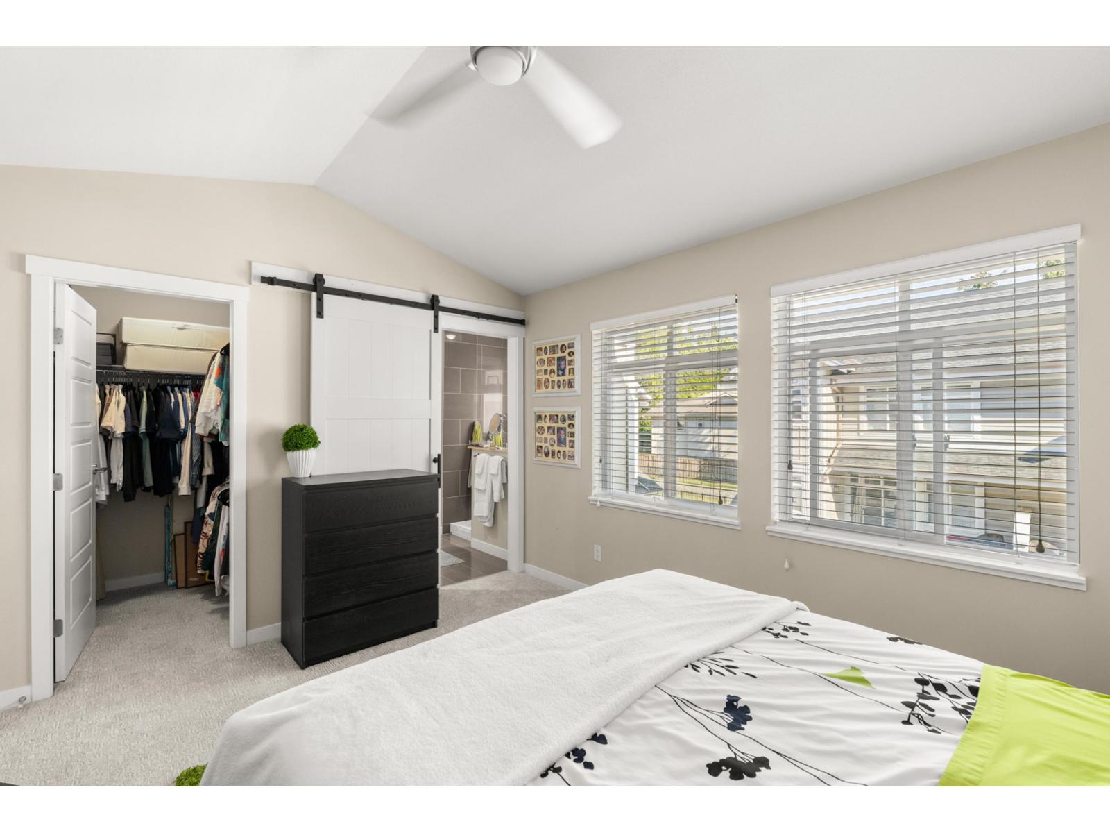 24 2925 King George Boulevard Property Photo 26