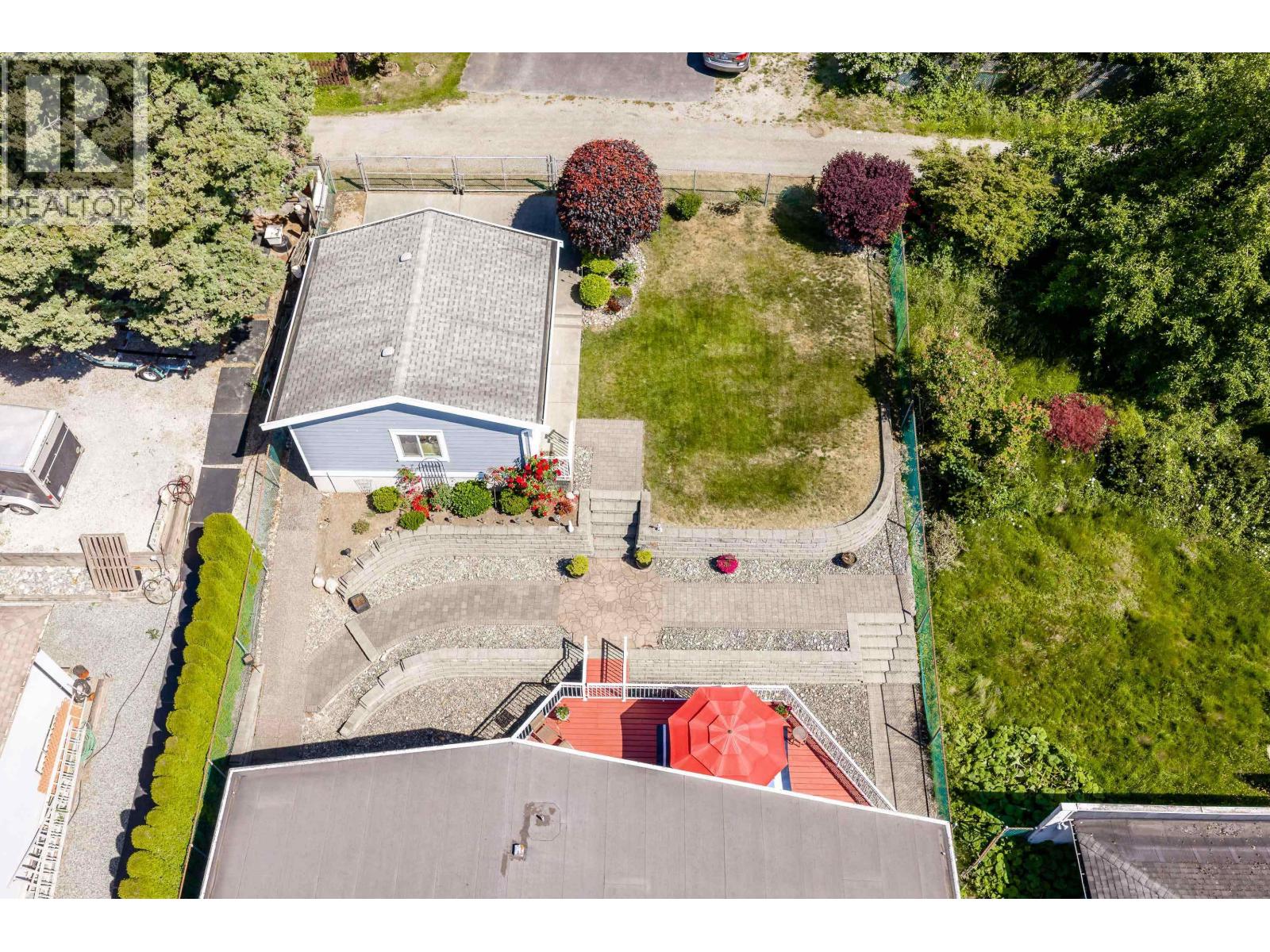 1119 Hammond Avenue Property Photo 3