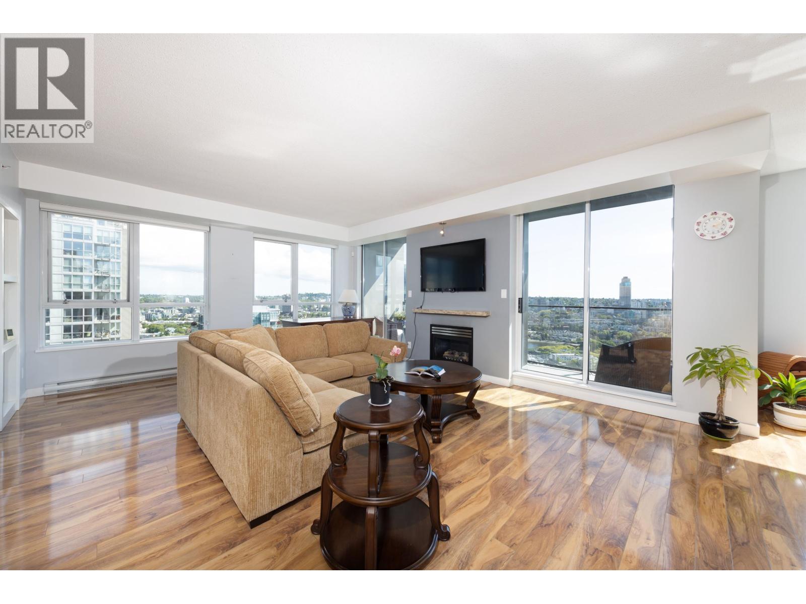 3601 1438 Richards Street Property Photo 6