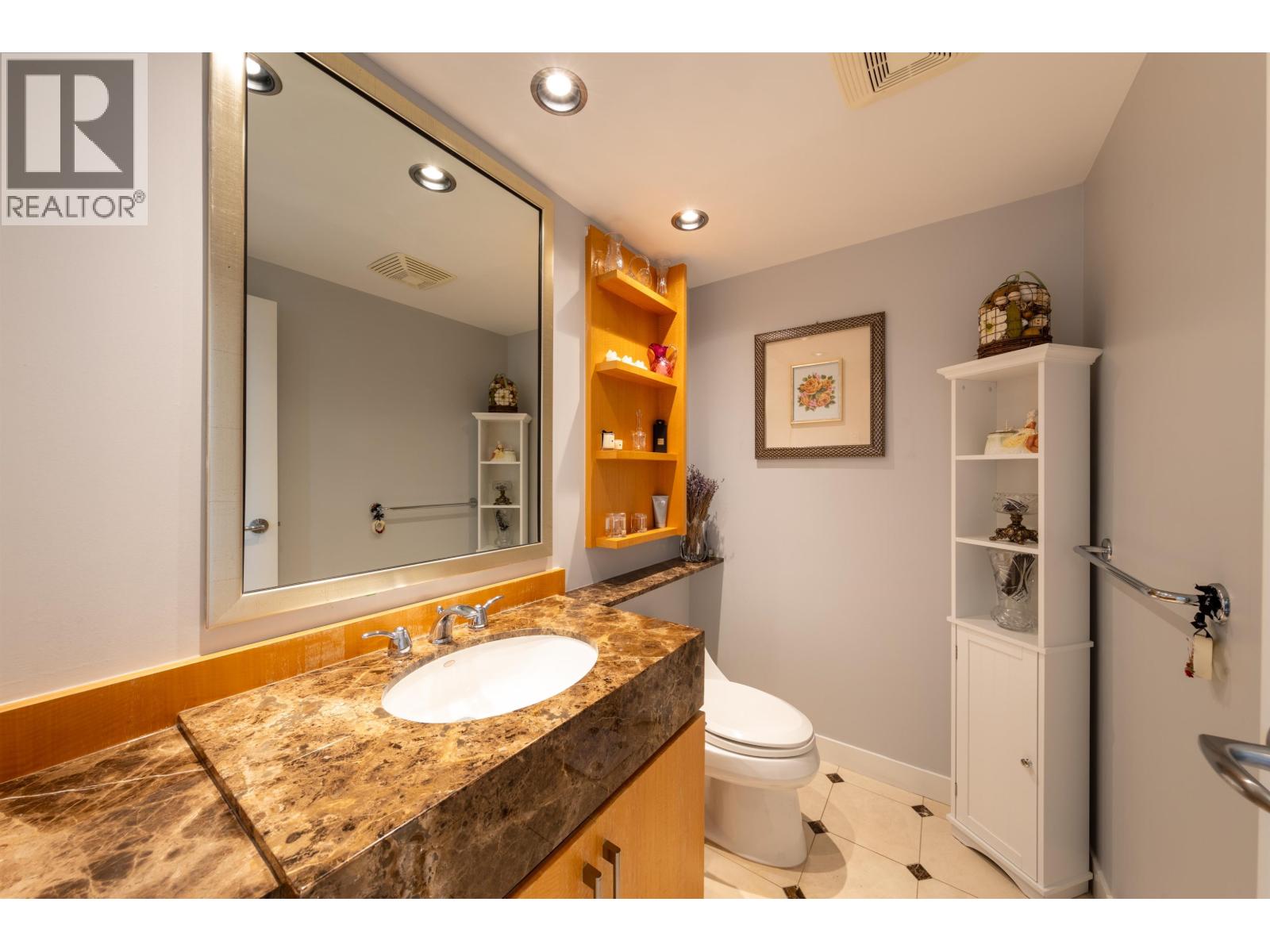 3601 1438 Richards Street Property Photo 15