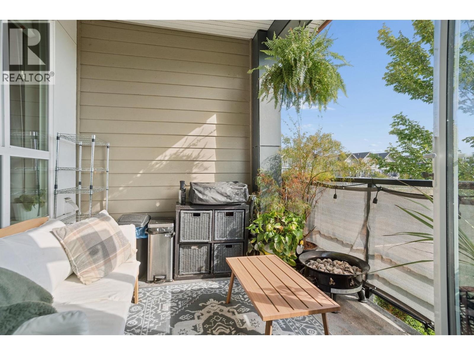 228 4690 Hawk Lane Property Photo 15
