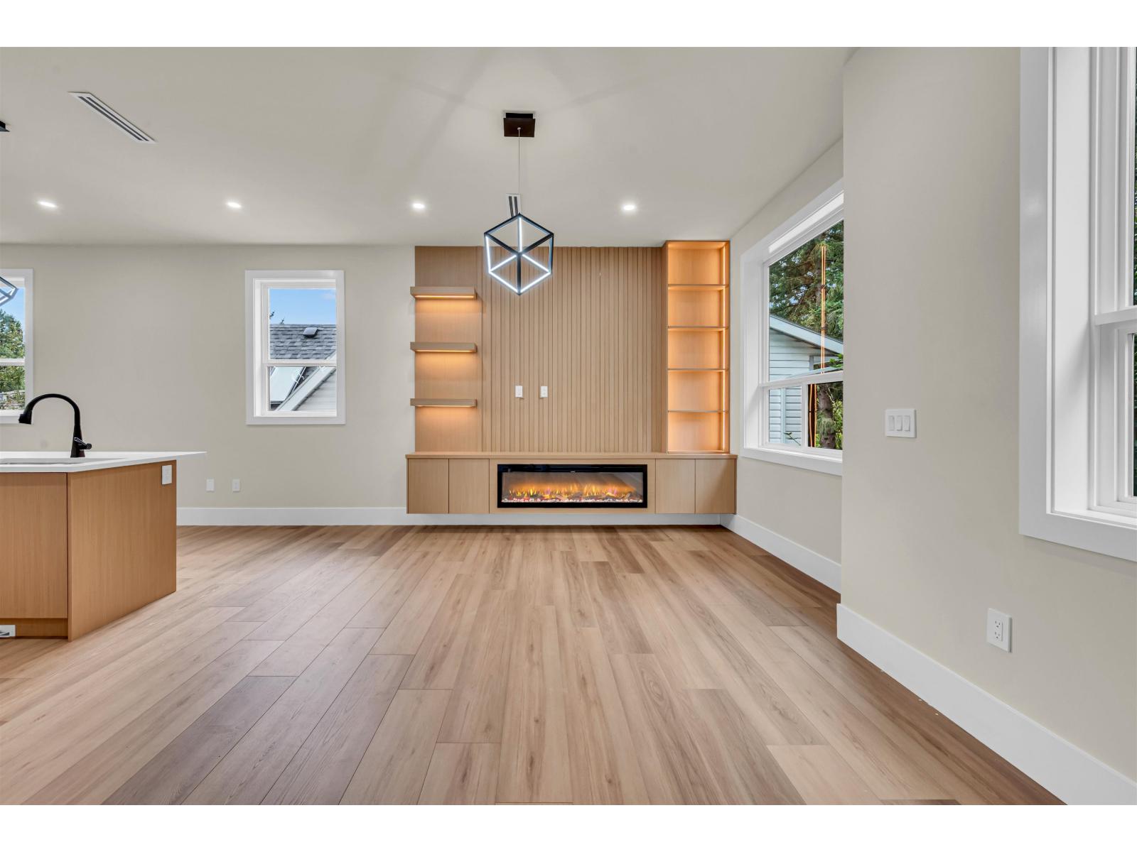 9657 161a Street Property Photo 15