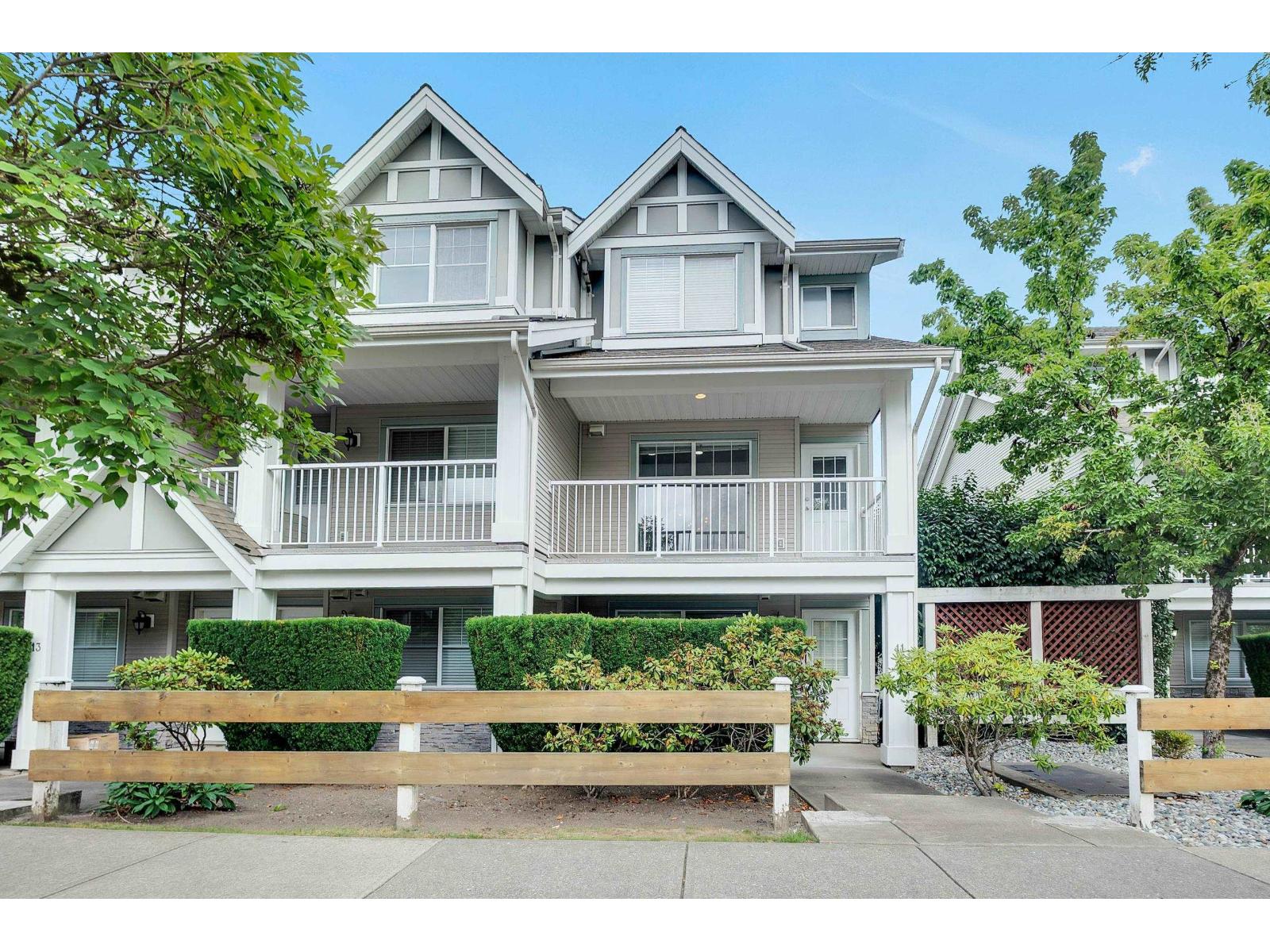 11 6555 192a Street Property Photo 26