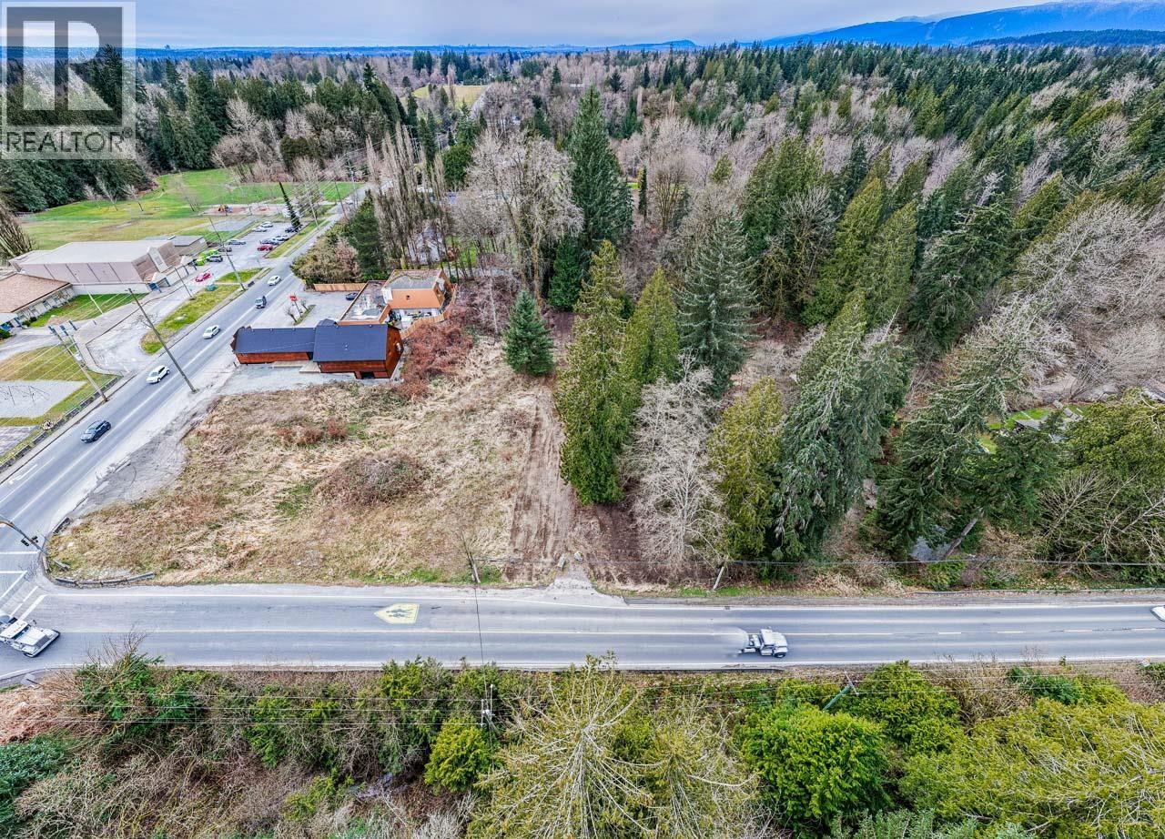 12041 256th Street Property Photo 5