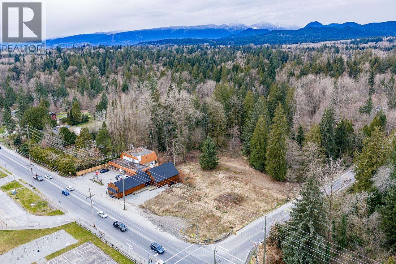 12041 256th Street Property Photo 8