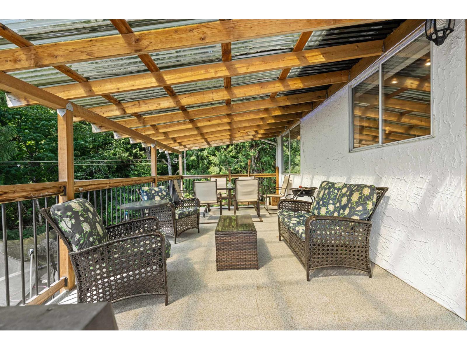 450 Wardle Street Property Photo 33
