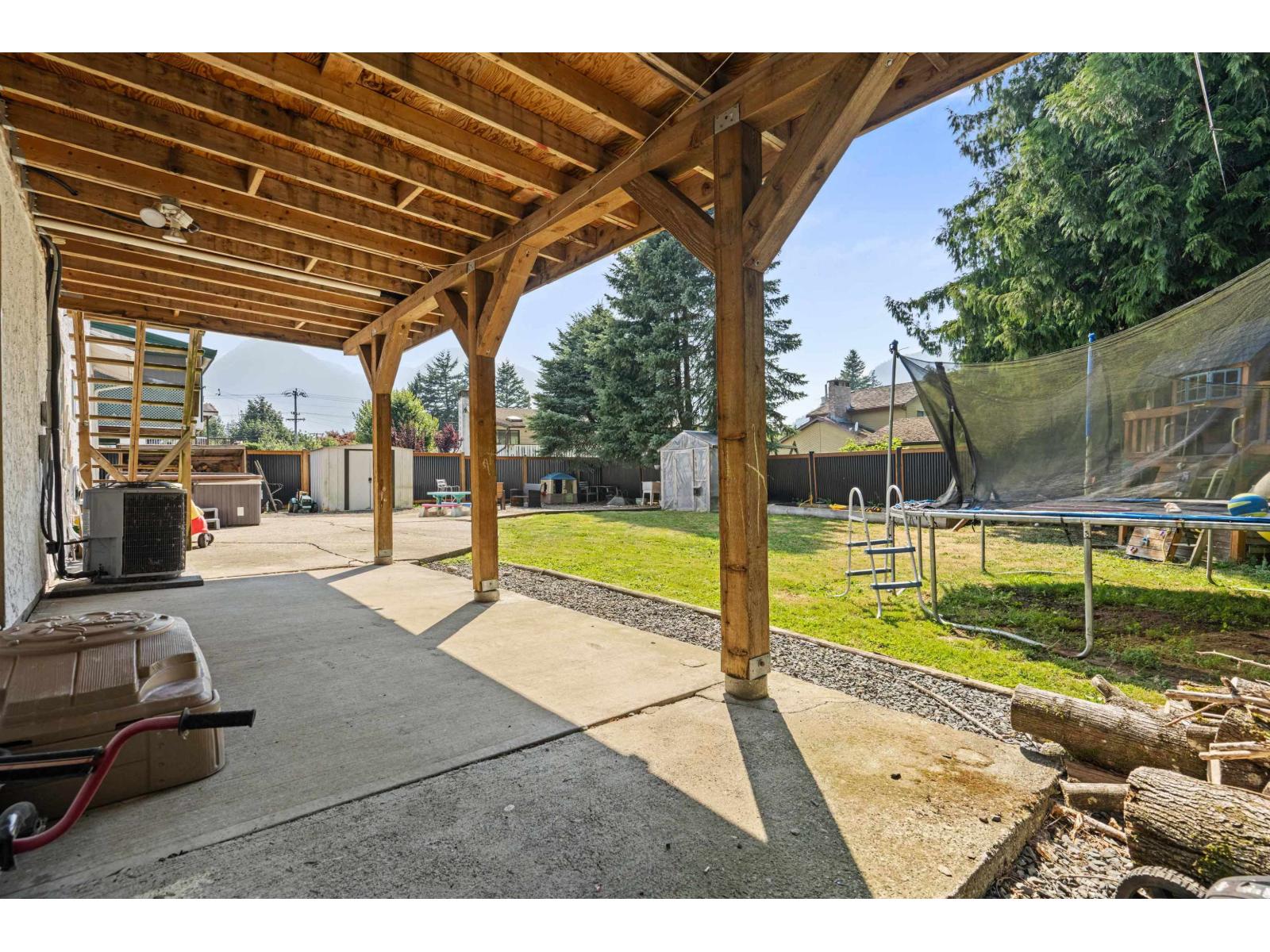 450 Wardle Street Property Photo 34