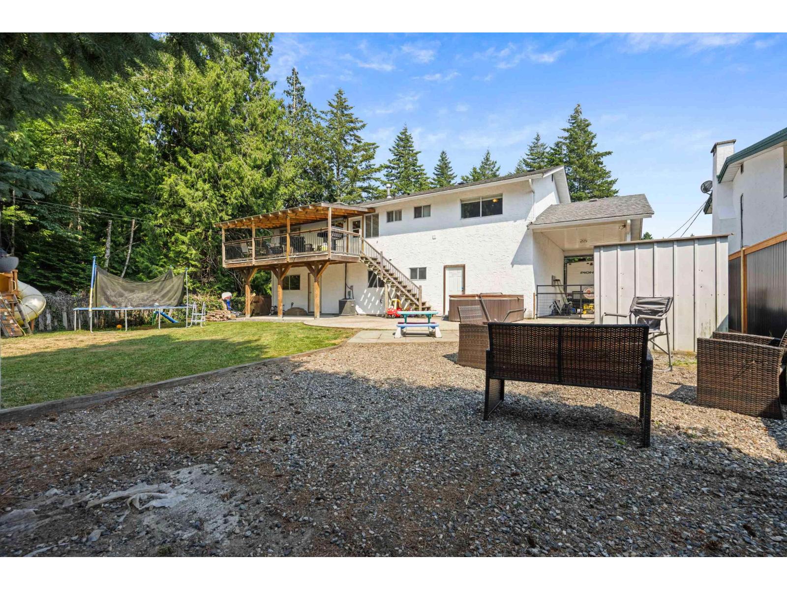 450 Wardle Street Property Photo 35