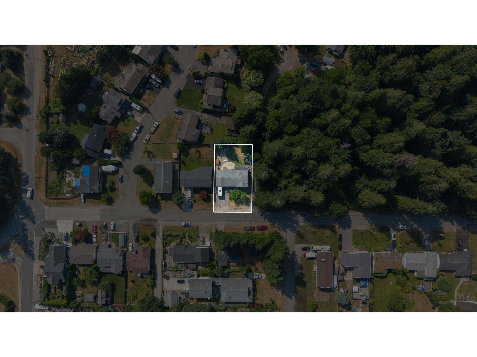 450 Wardle Street Property Photo 39