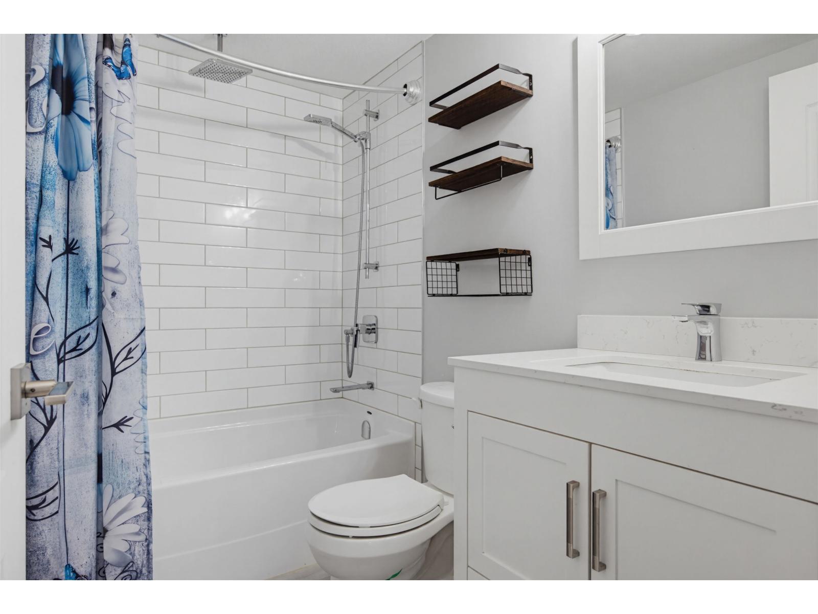 207 5759 Glover Road Property Photo 24