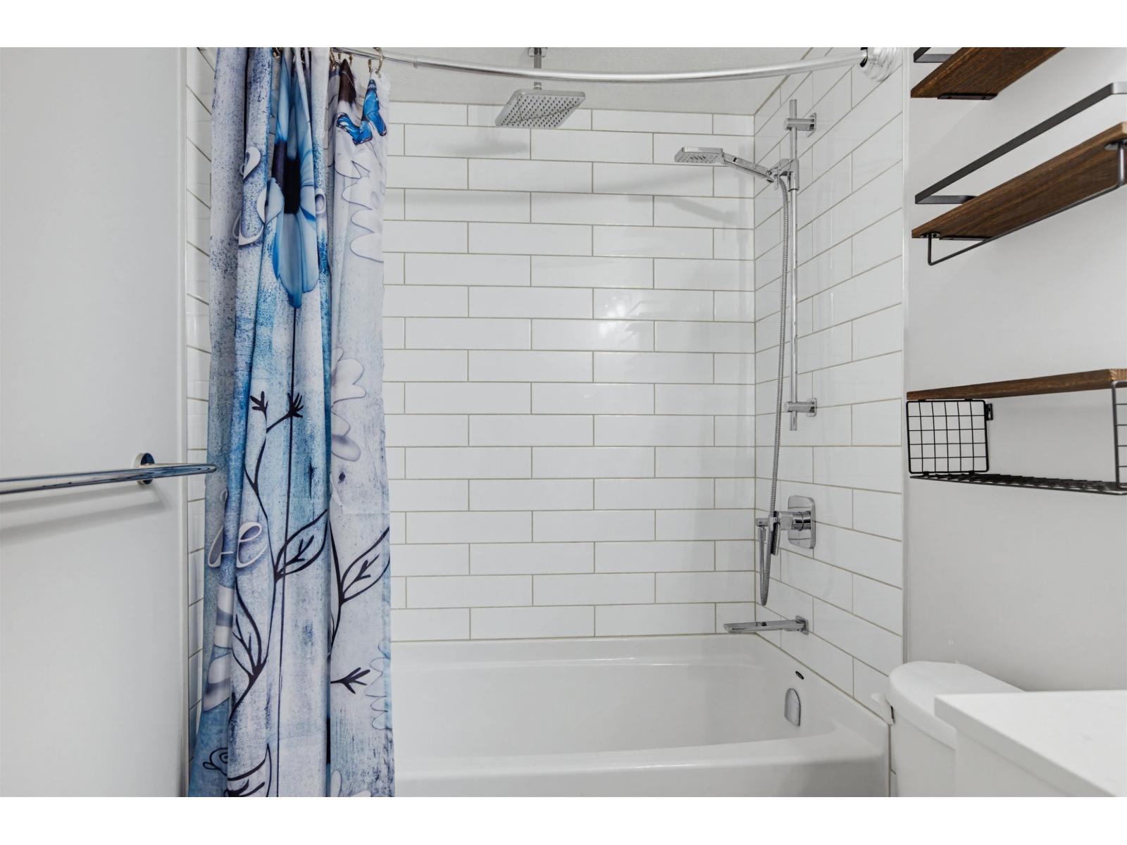 207 5759 Glover Road Property Photo 25