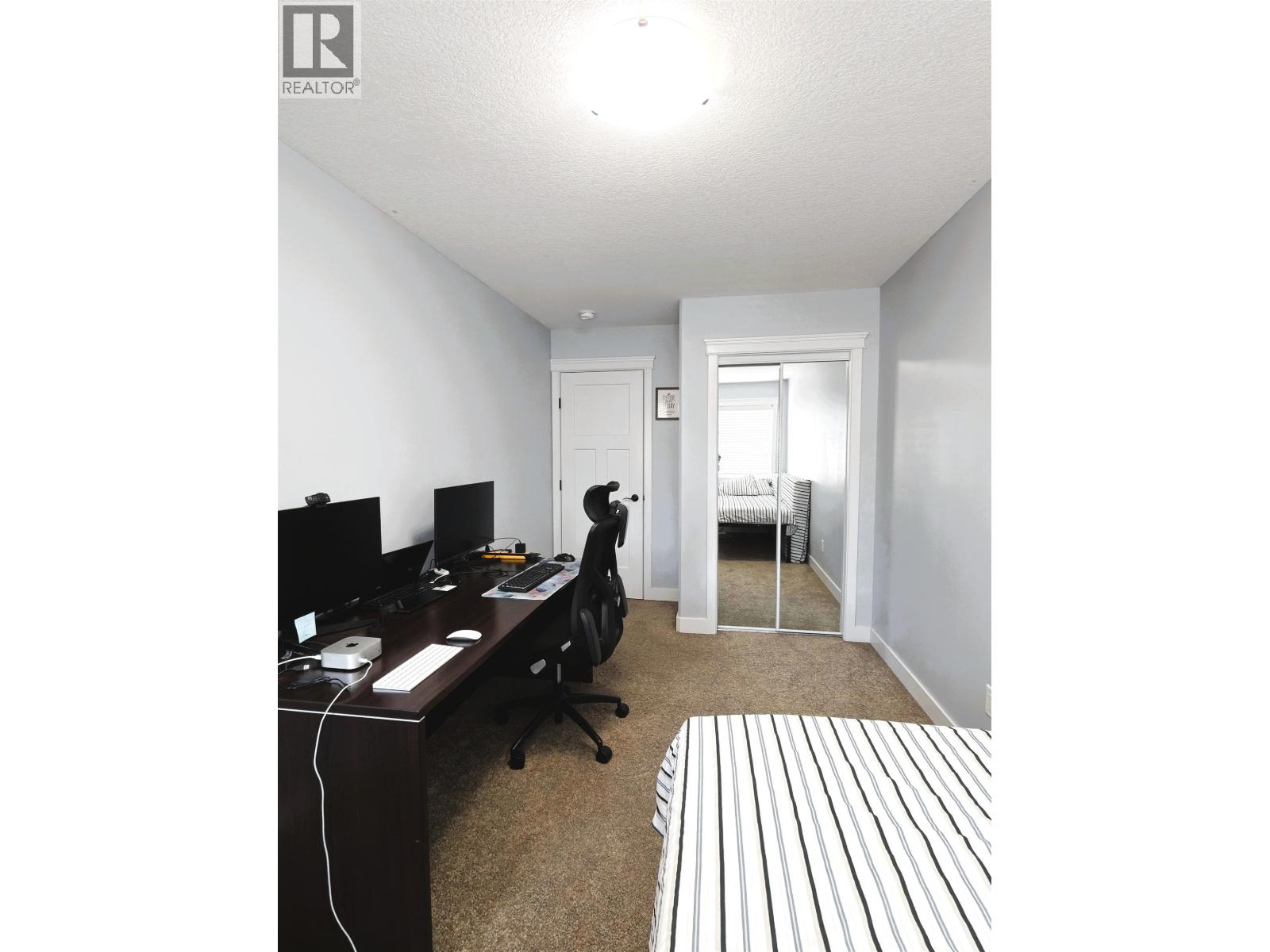 204 467 S Tabor Boulevard Property Photo 12