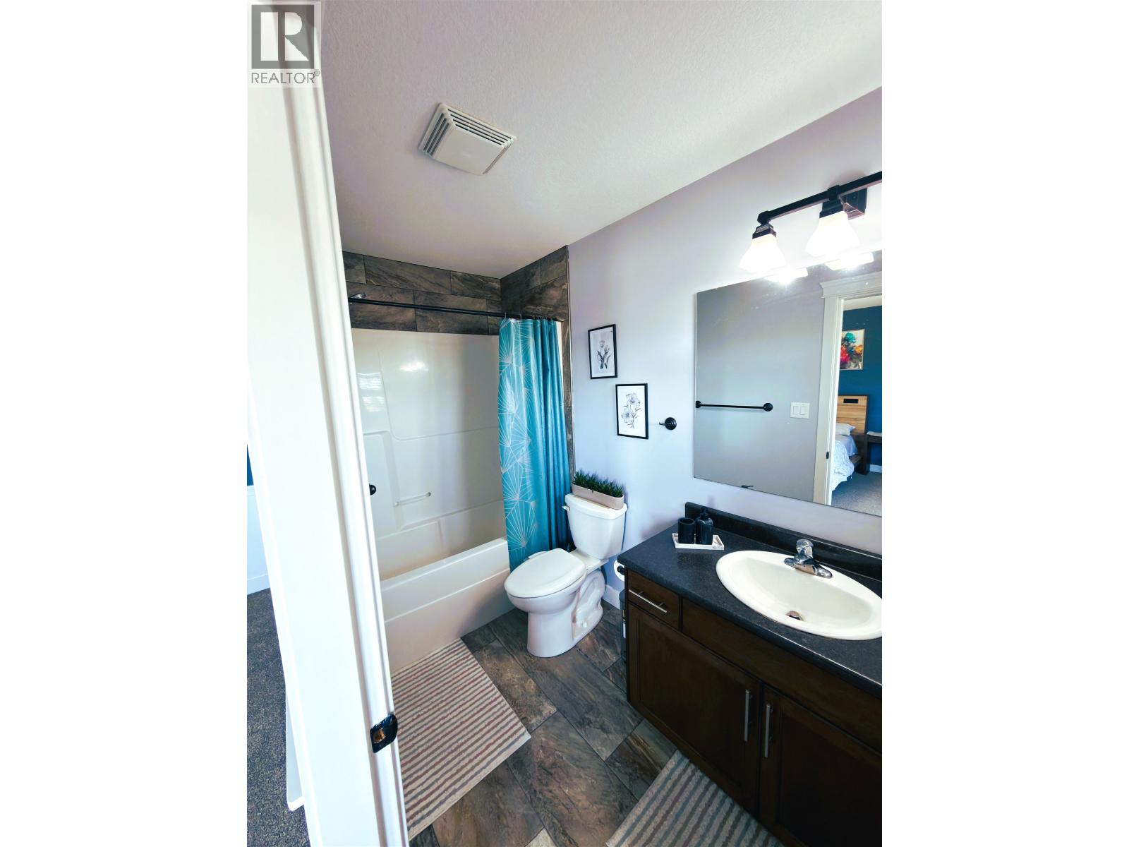 204 467 S Tabor Boulevard Property Photo 13