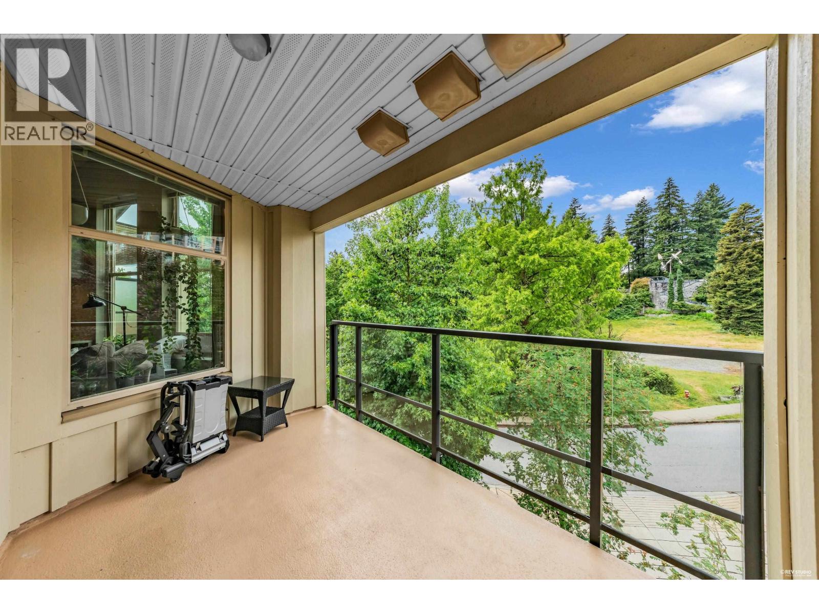 402 265 Ross Drive Property Photo 19
