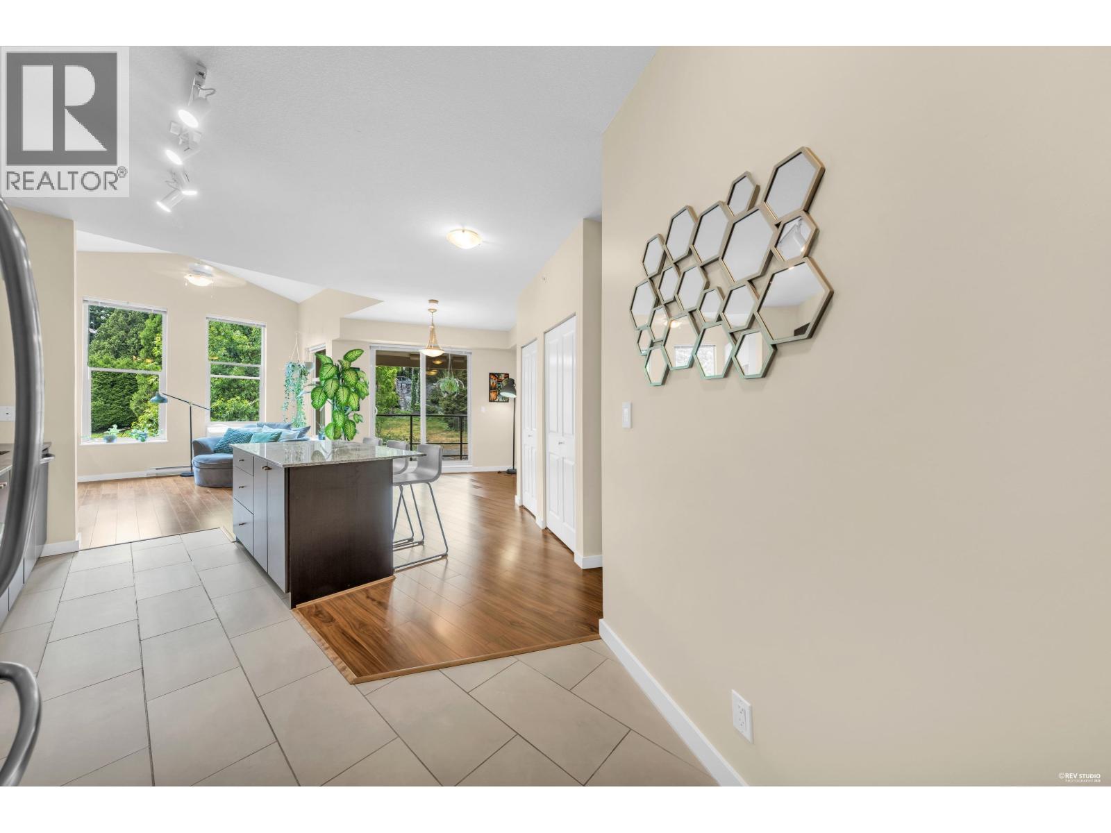 402 265 Ross Drive Property Photo 23