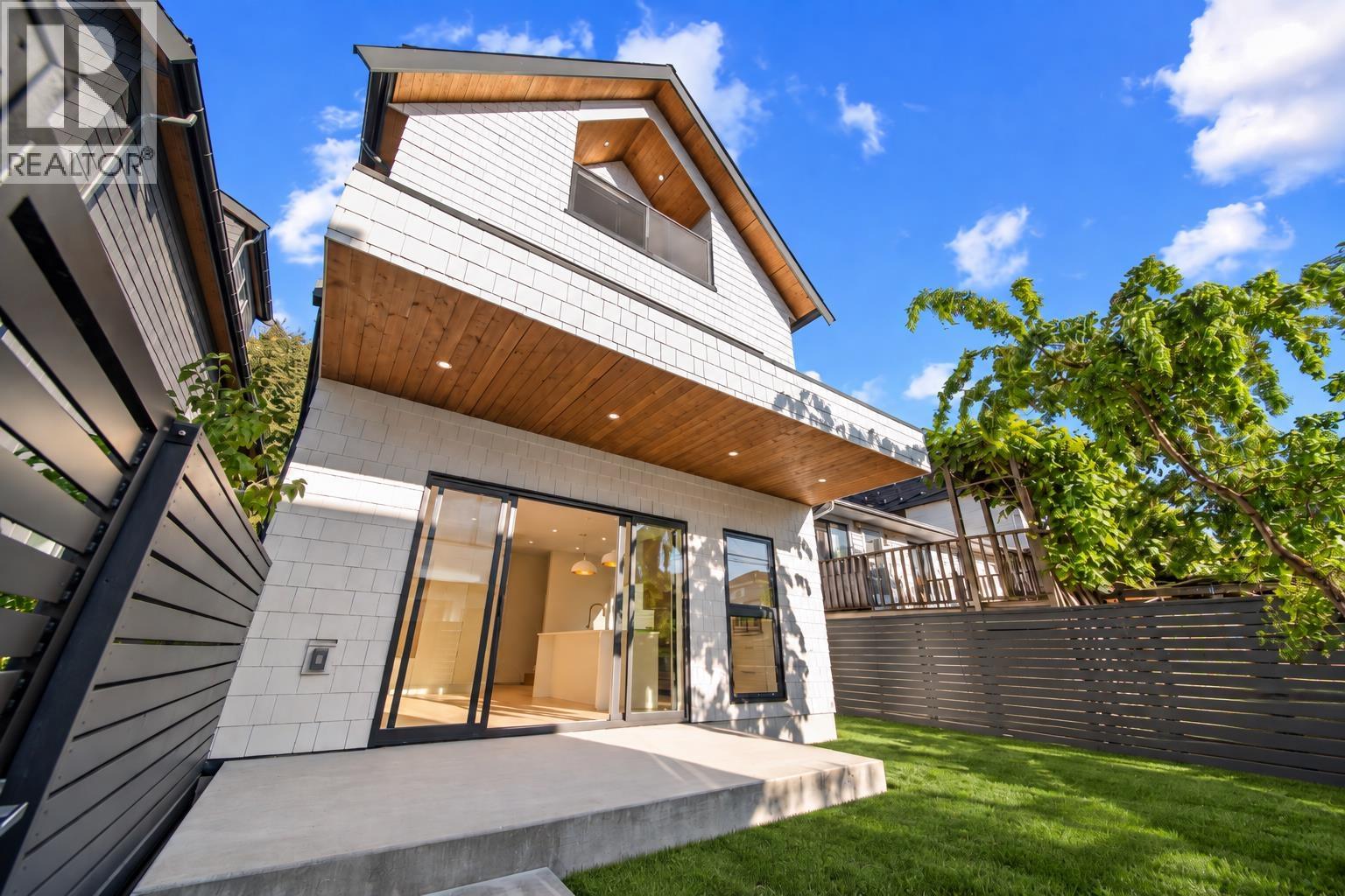 5407 Wales Street Property Photo 1