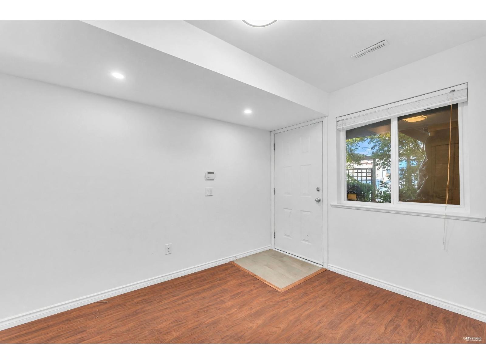 3 27295 30 Avenue Property Photo 27