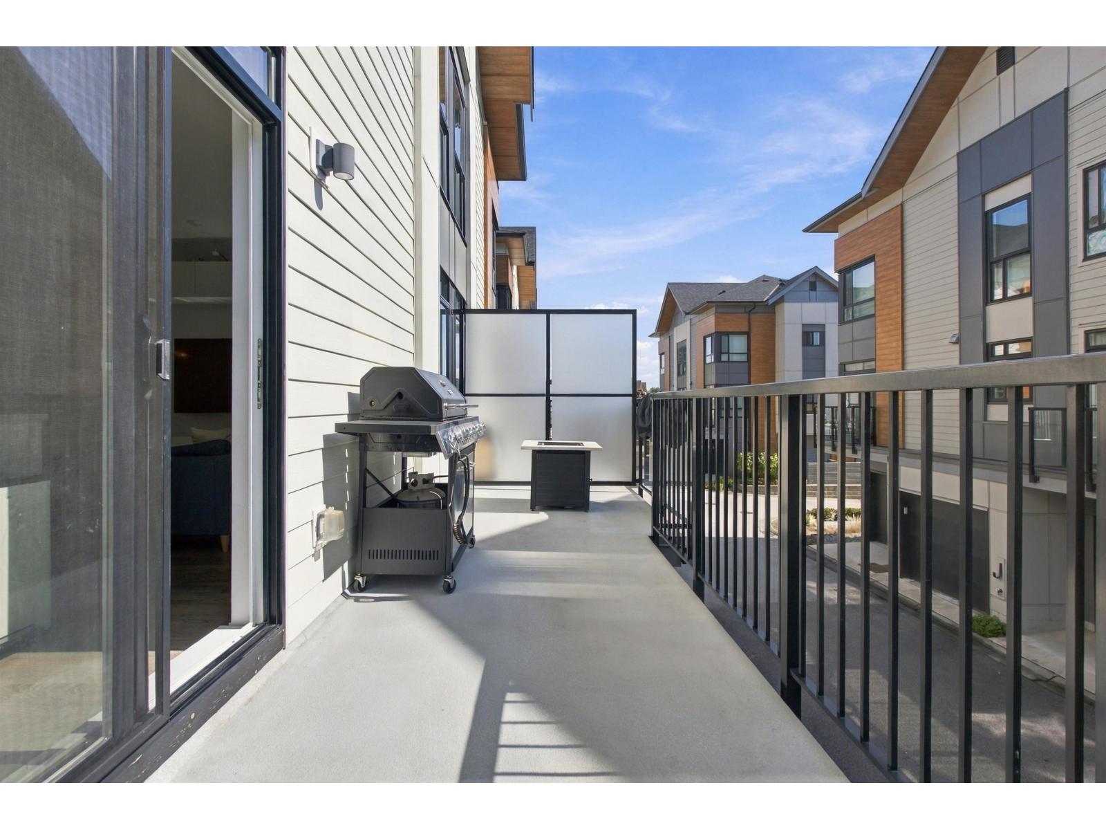 116 15111 Edmund Drive Property Photo 19