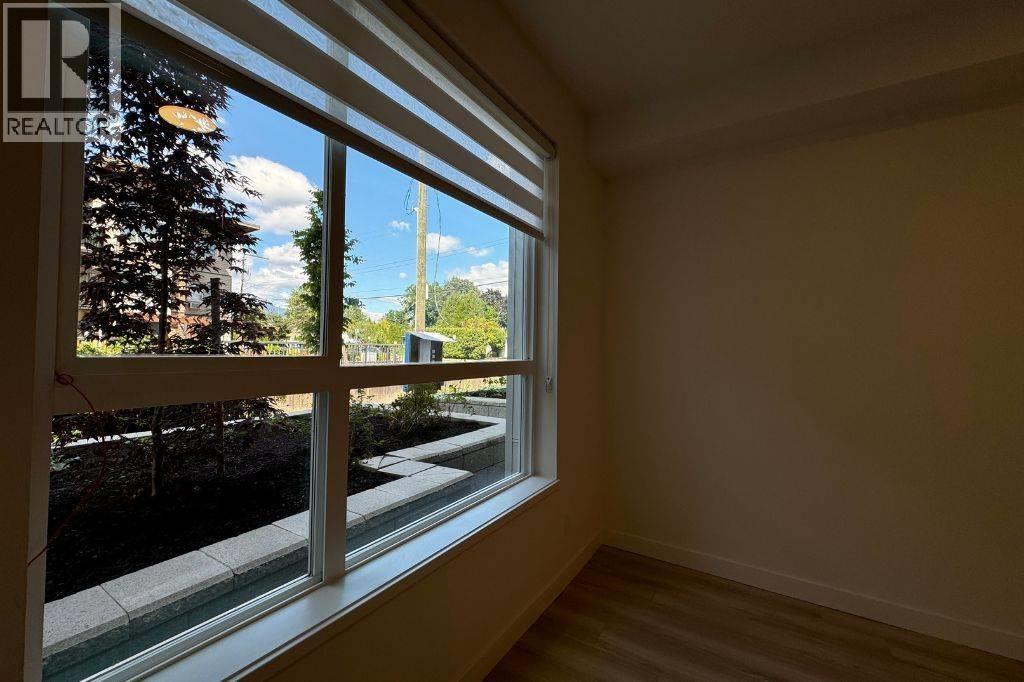 11913 Burnett Street Property Photo 11