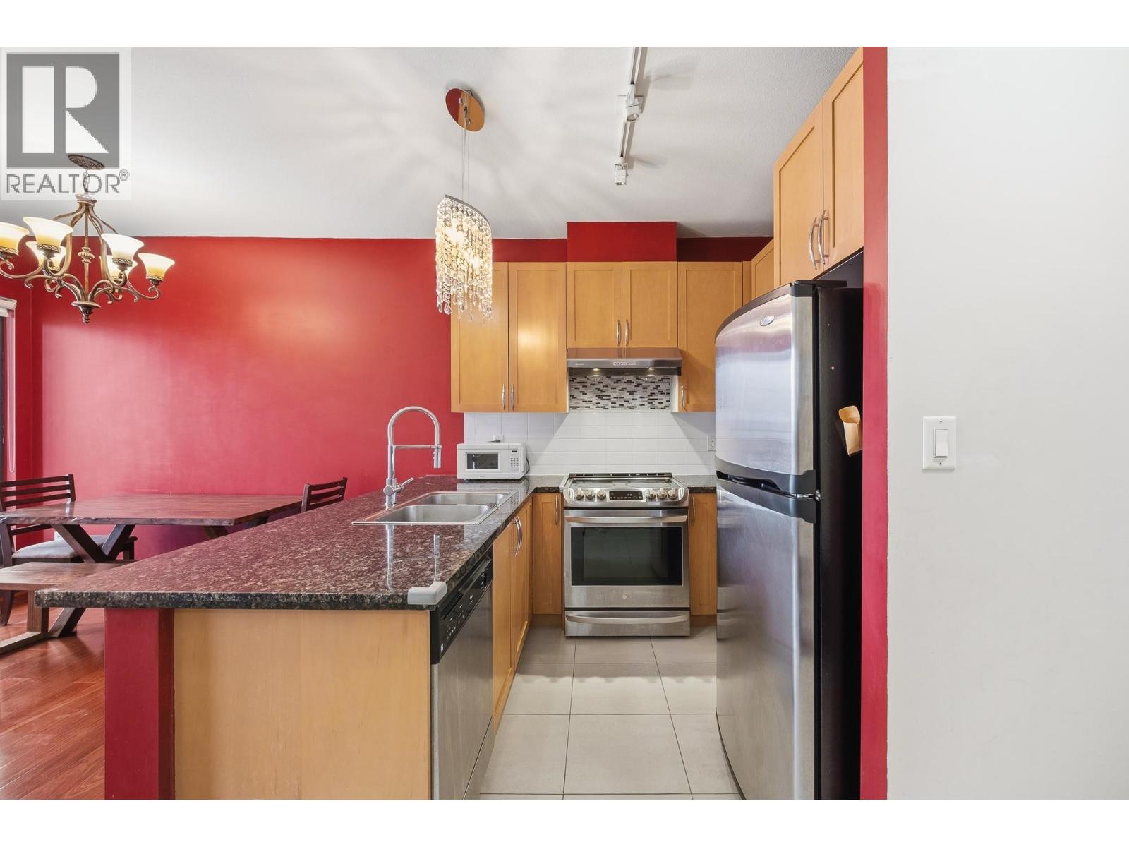 1801 6833 Station Hill Drive Property Photo 3