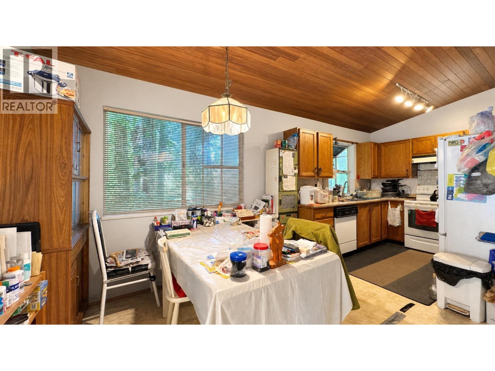 1679 Westover Road Property Photo 8