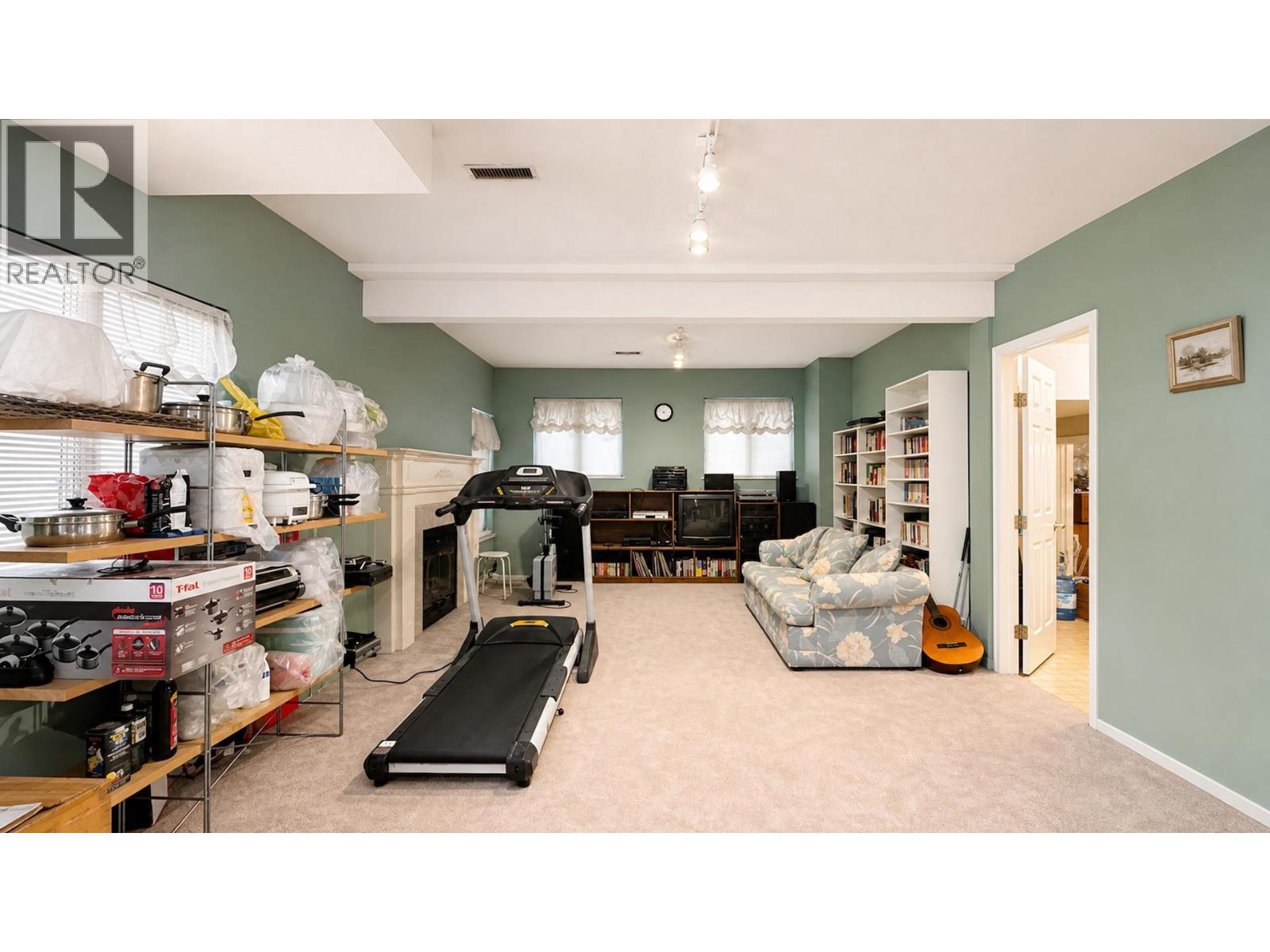 1679 Westover Road Property Photo 17