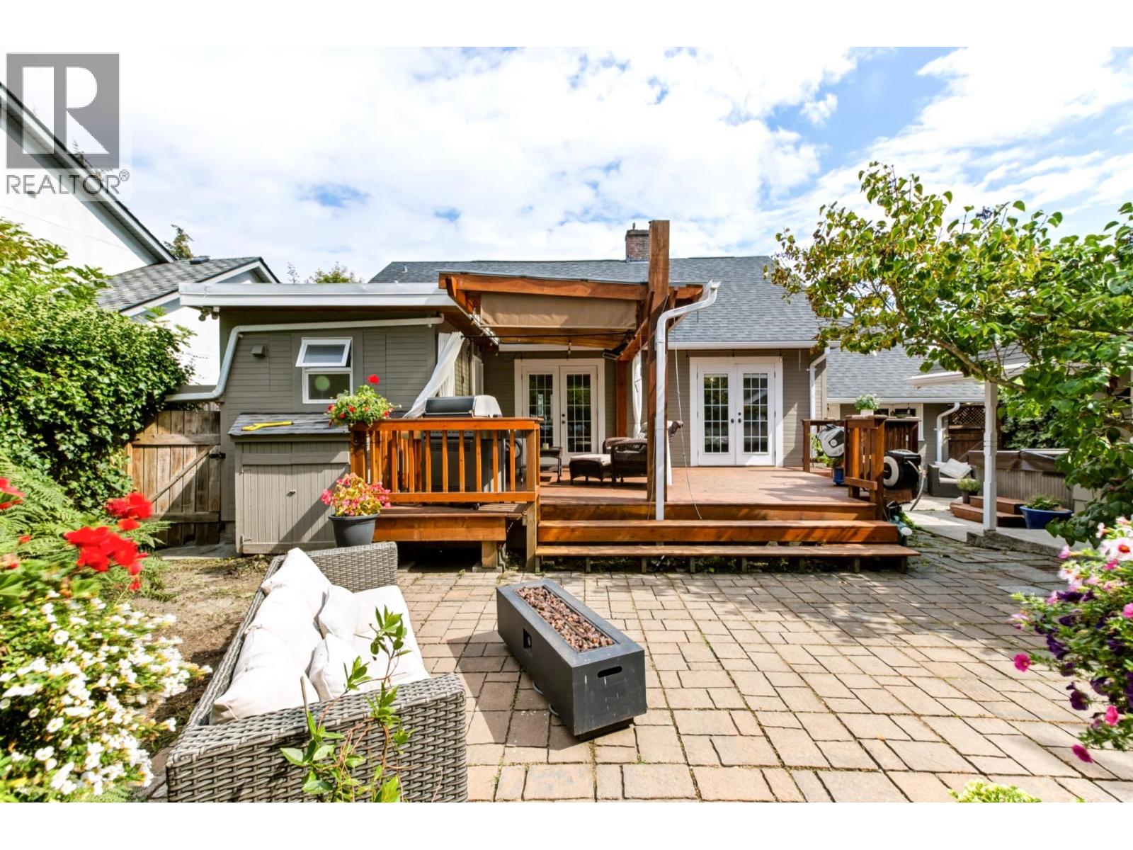 1345 Compston Crescent Property Photo 33