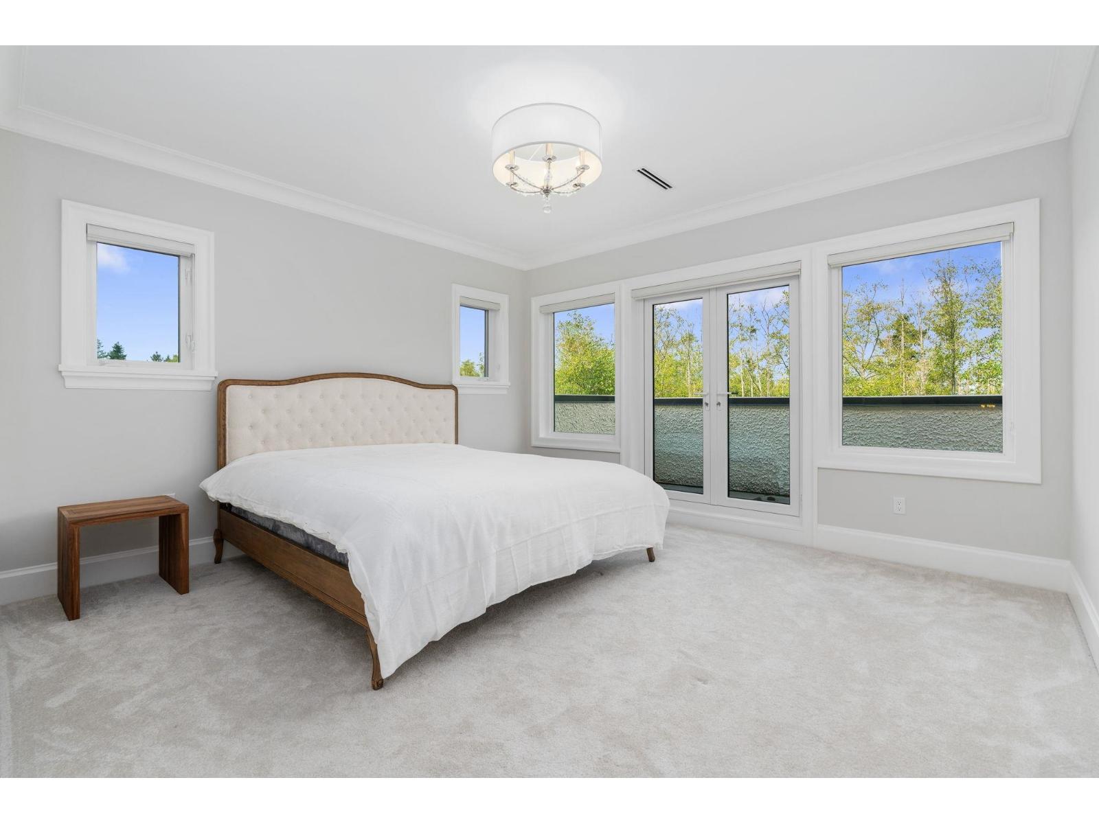 16539 29a Avenue Property Photo 12
