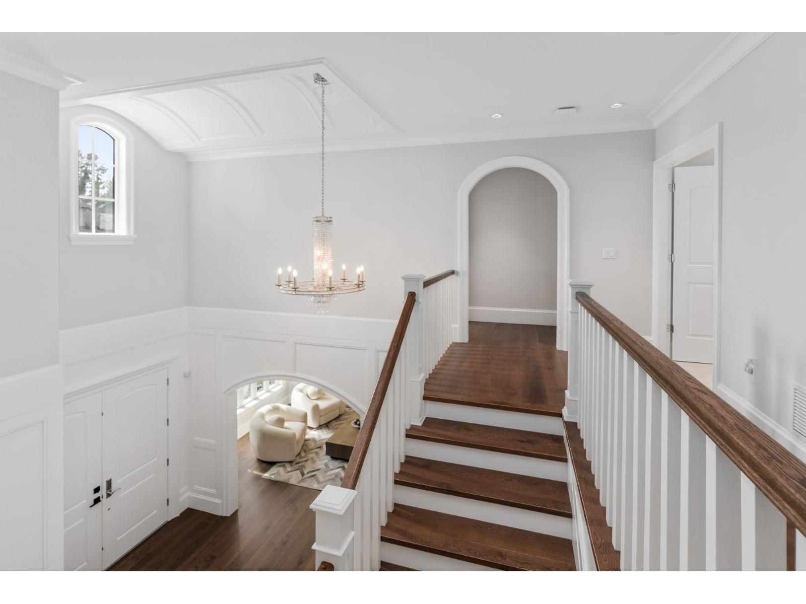 16539 29a Avenue Property Photo 31