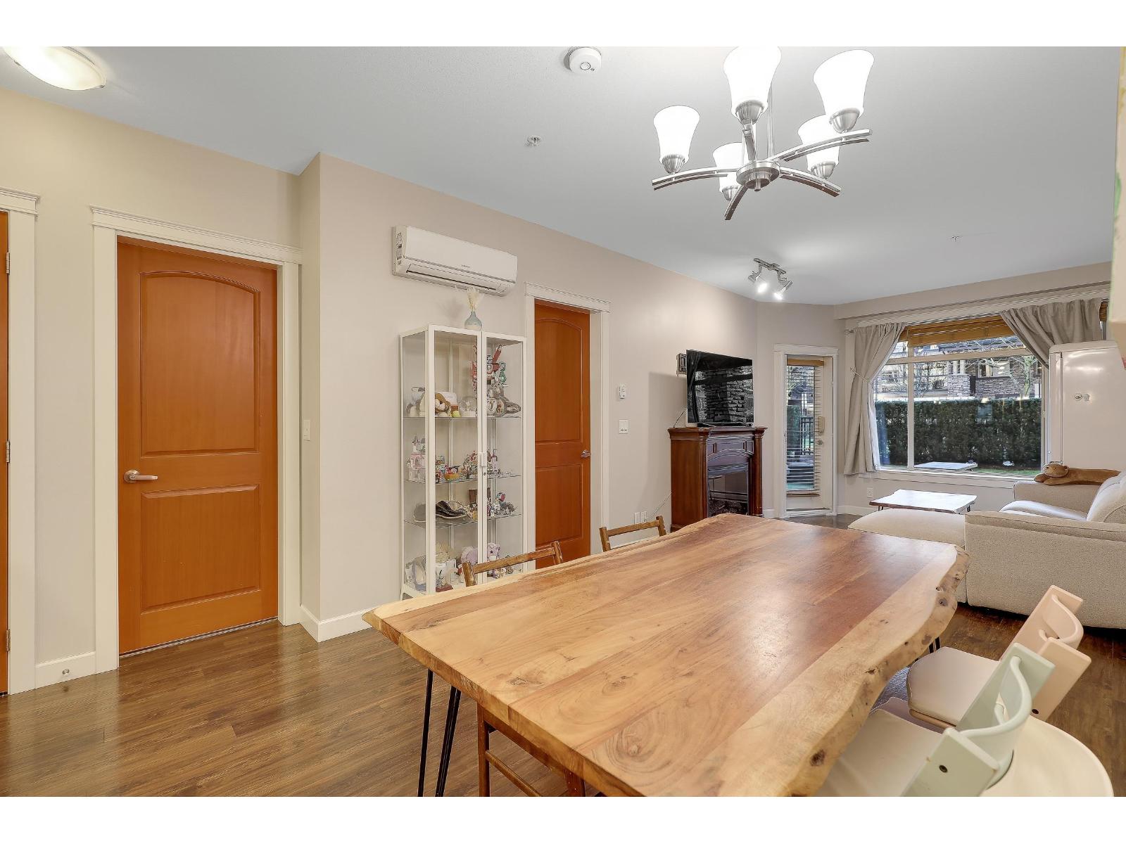 155 8258 207a Street Property Photo 3