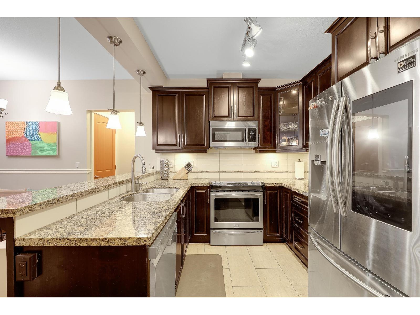 155 8258 207a Street Property Photo 13