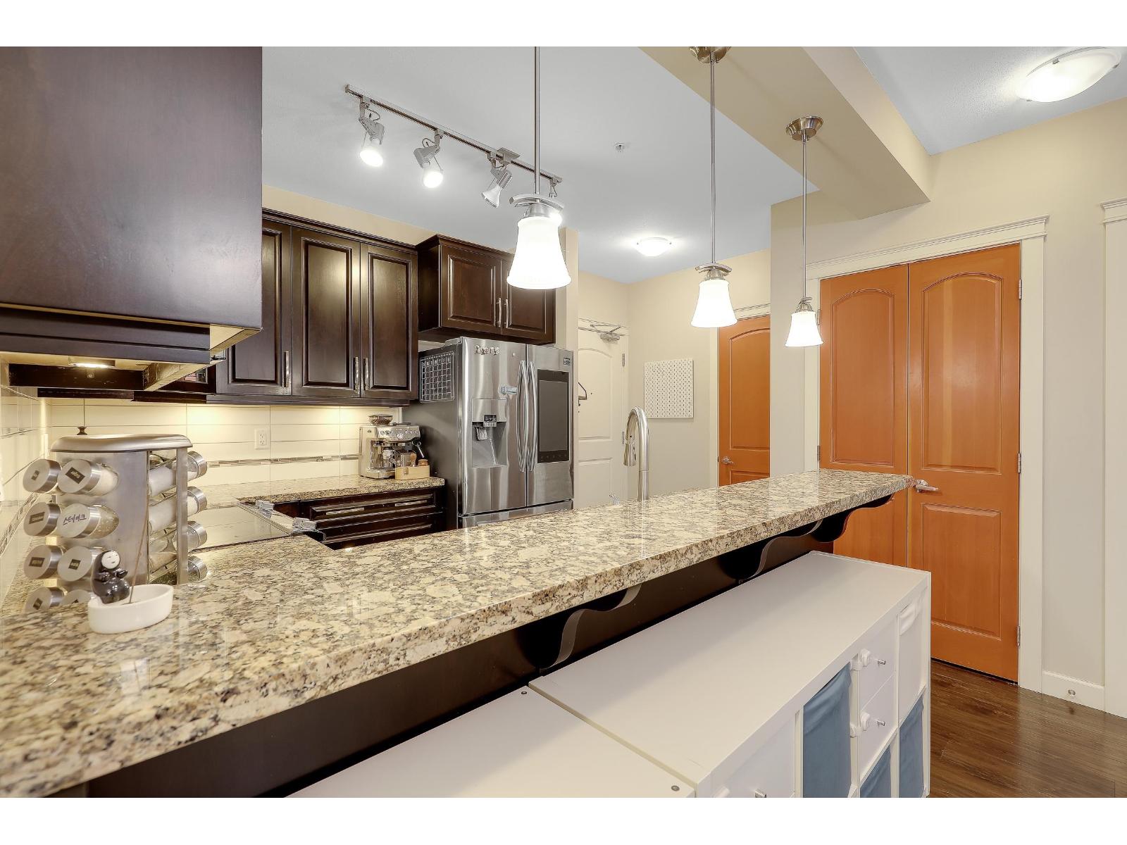 155 8258 207a Street Property Photo 15