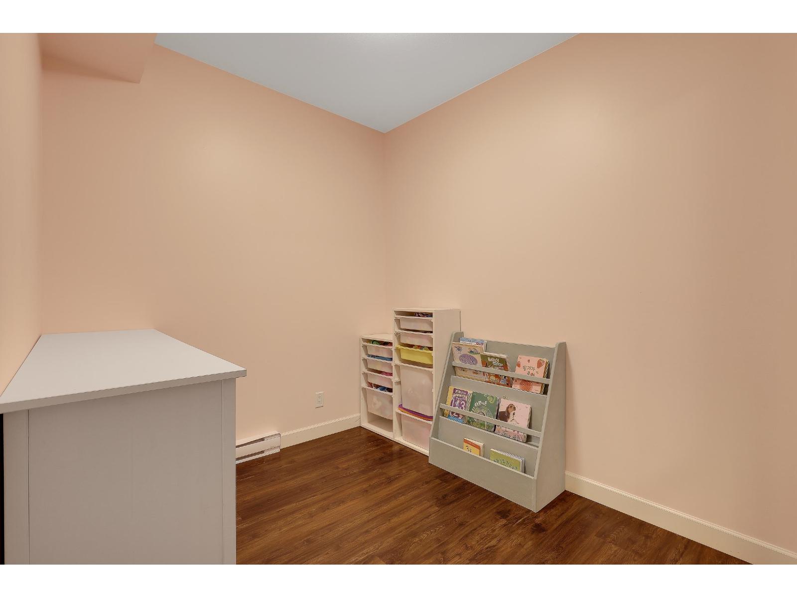 155 8258 207a Street Property Photo 19