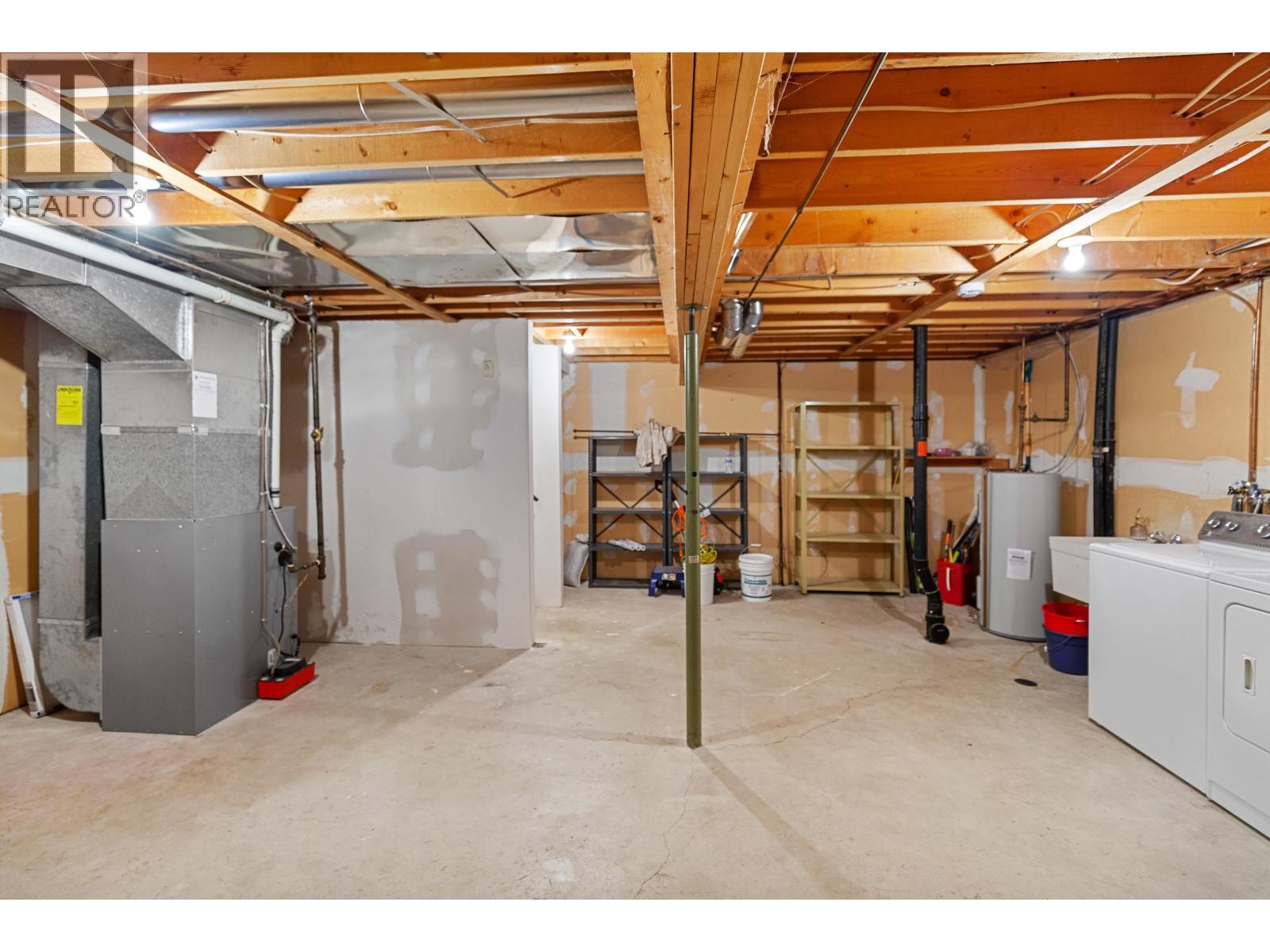 305 2550 S Ospika Boulevard Property Photo 13