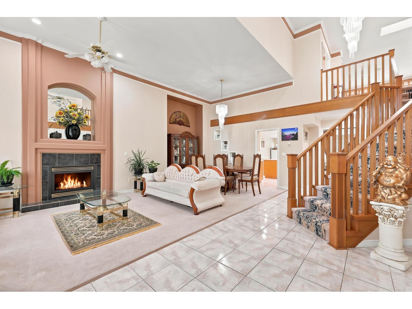 12587 60a Avenue Property Photo 3