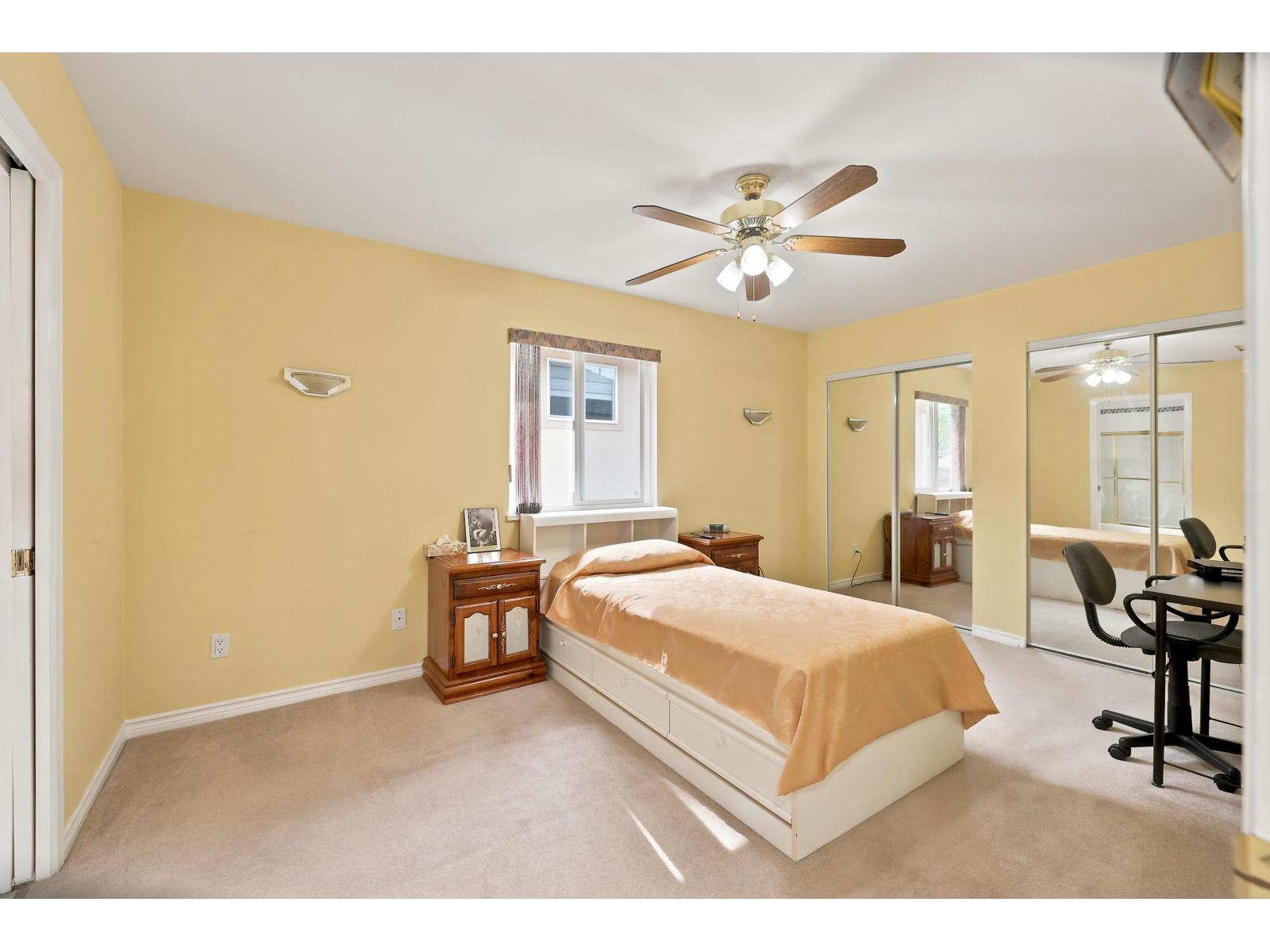12587 60a Avenue Property Photo 18