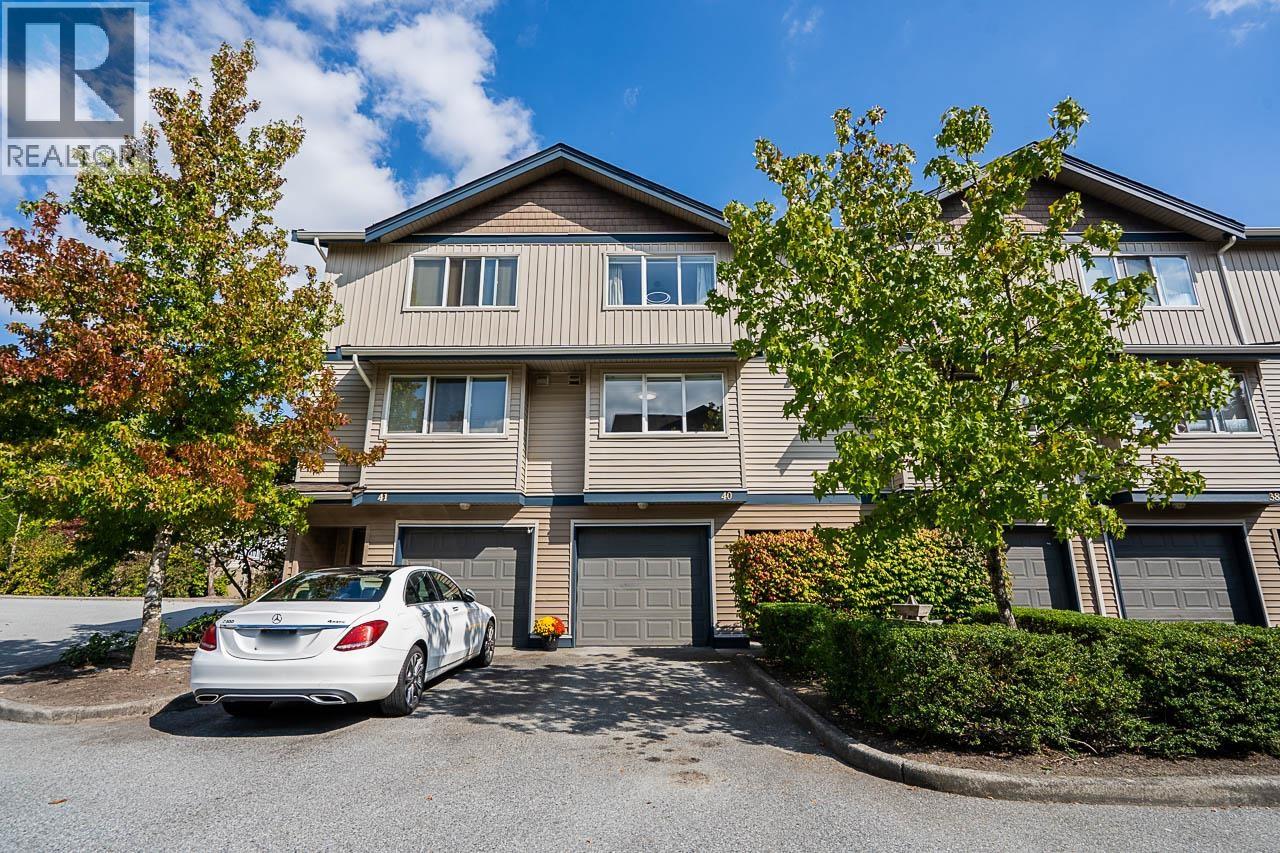 40 1268 RIVERSIDE DRIVE Property Photo 1