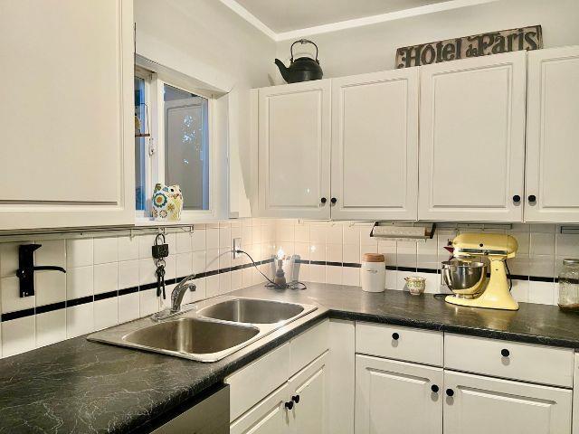 2725 Gordon Avenue Property Photo 17